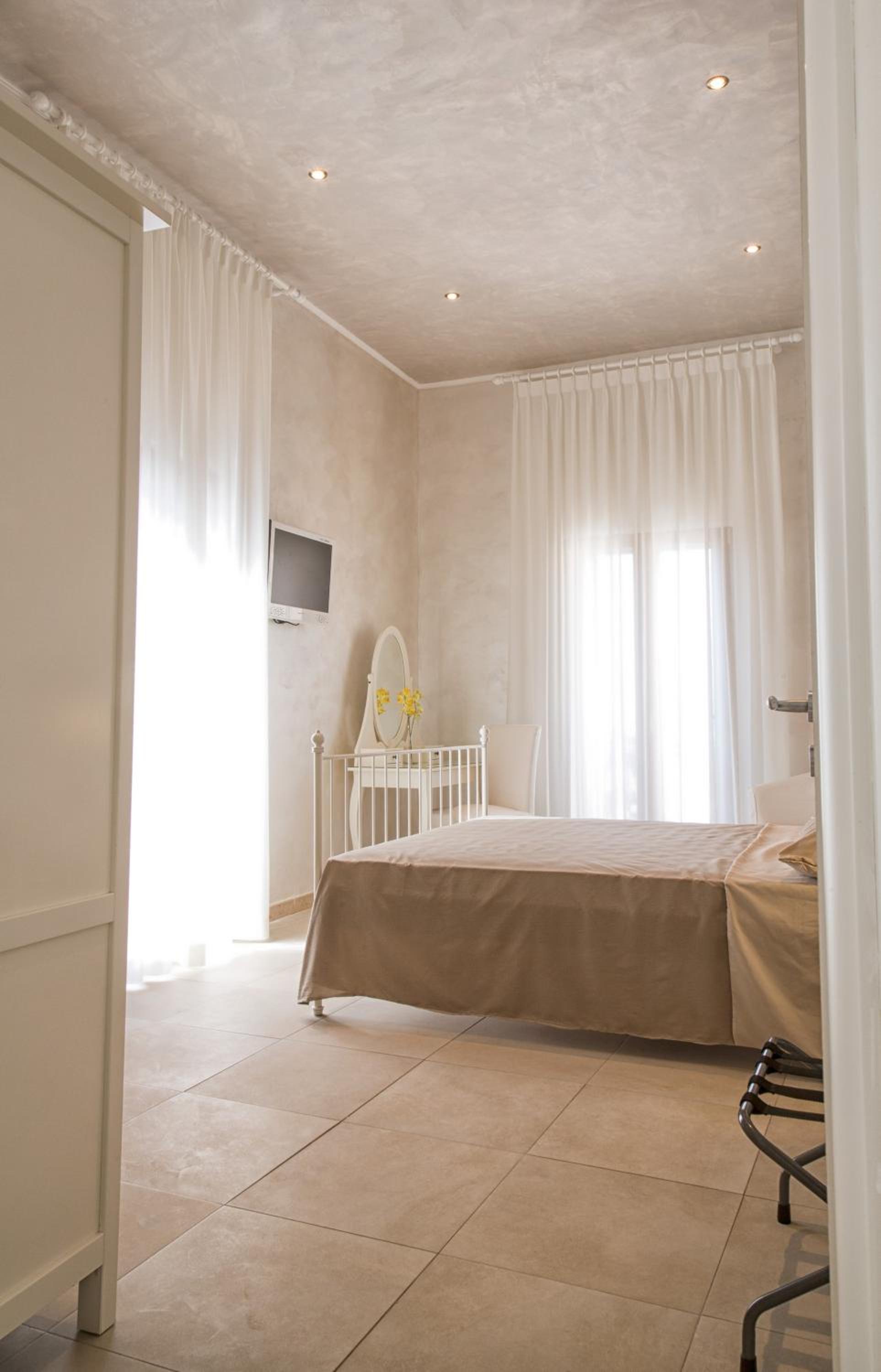 Luxury Quadruple Room with Sea View