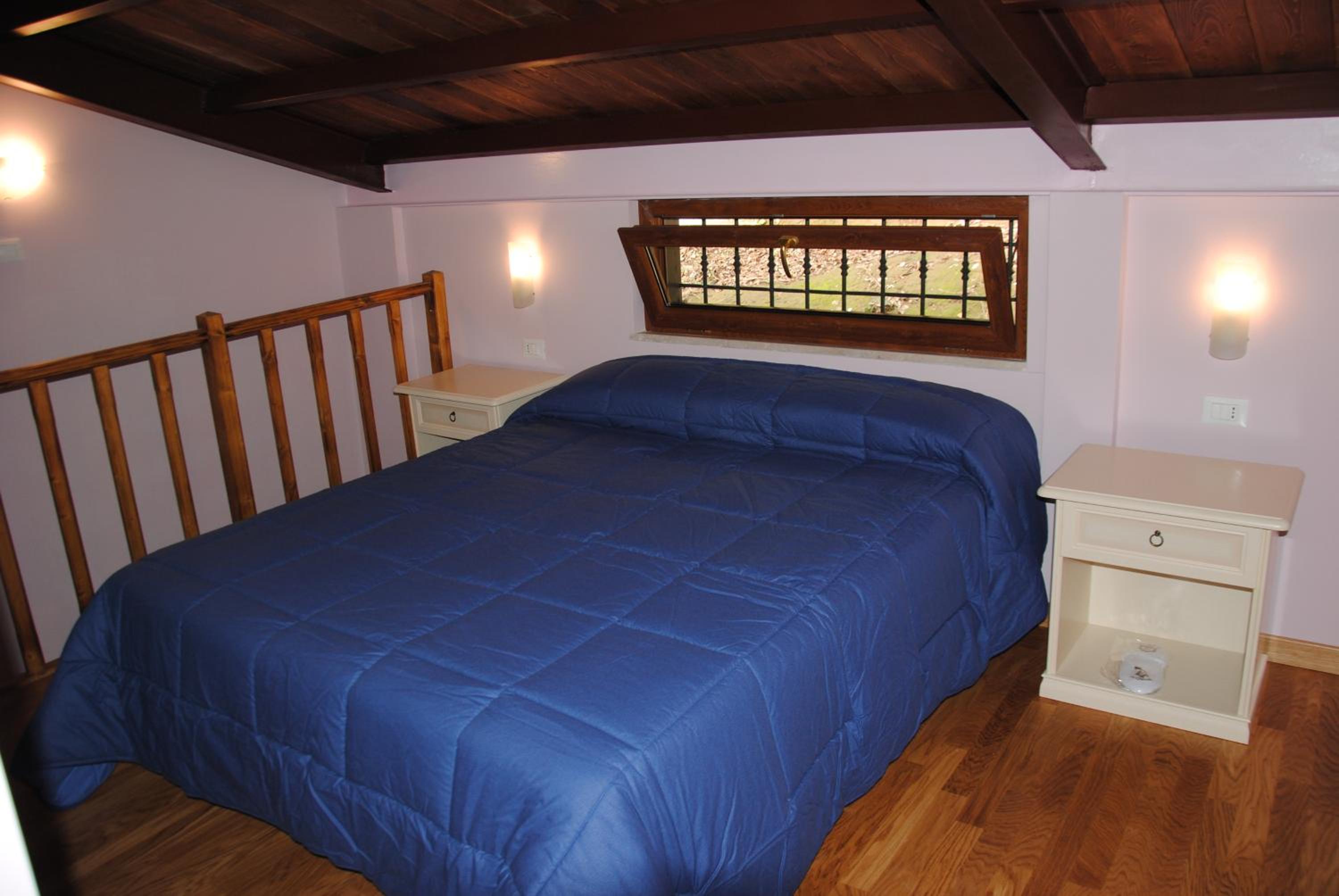Double or Twin Room - Photo 2