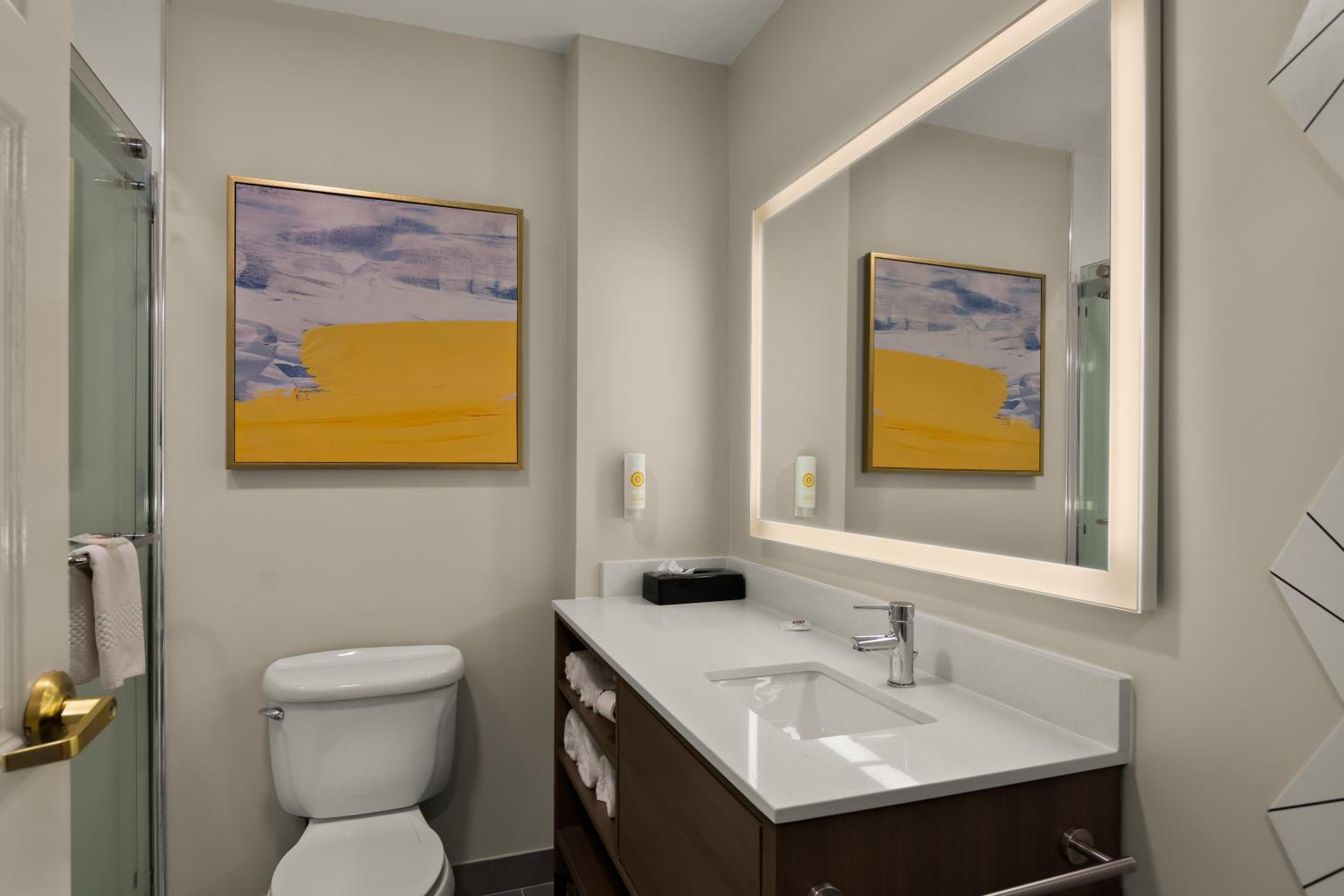 Standard King Room - Photo 3
