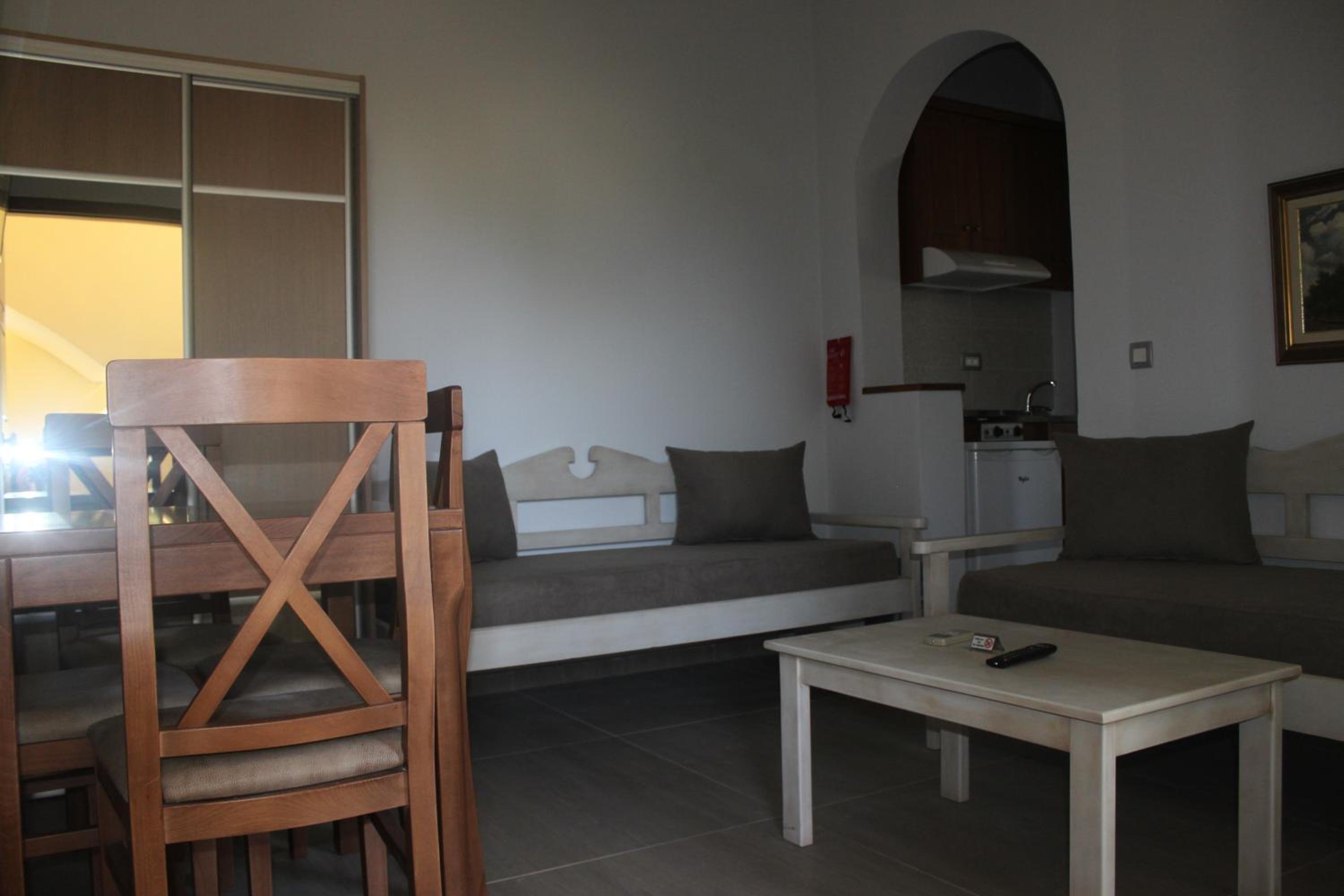Apartment - Photo 83
