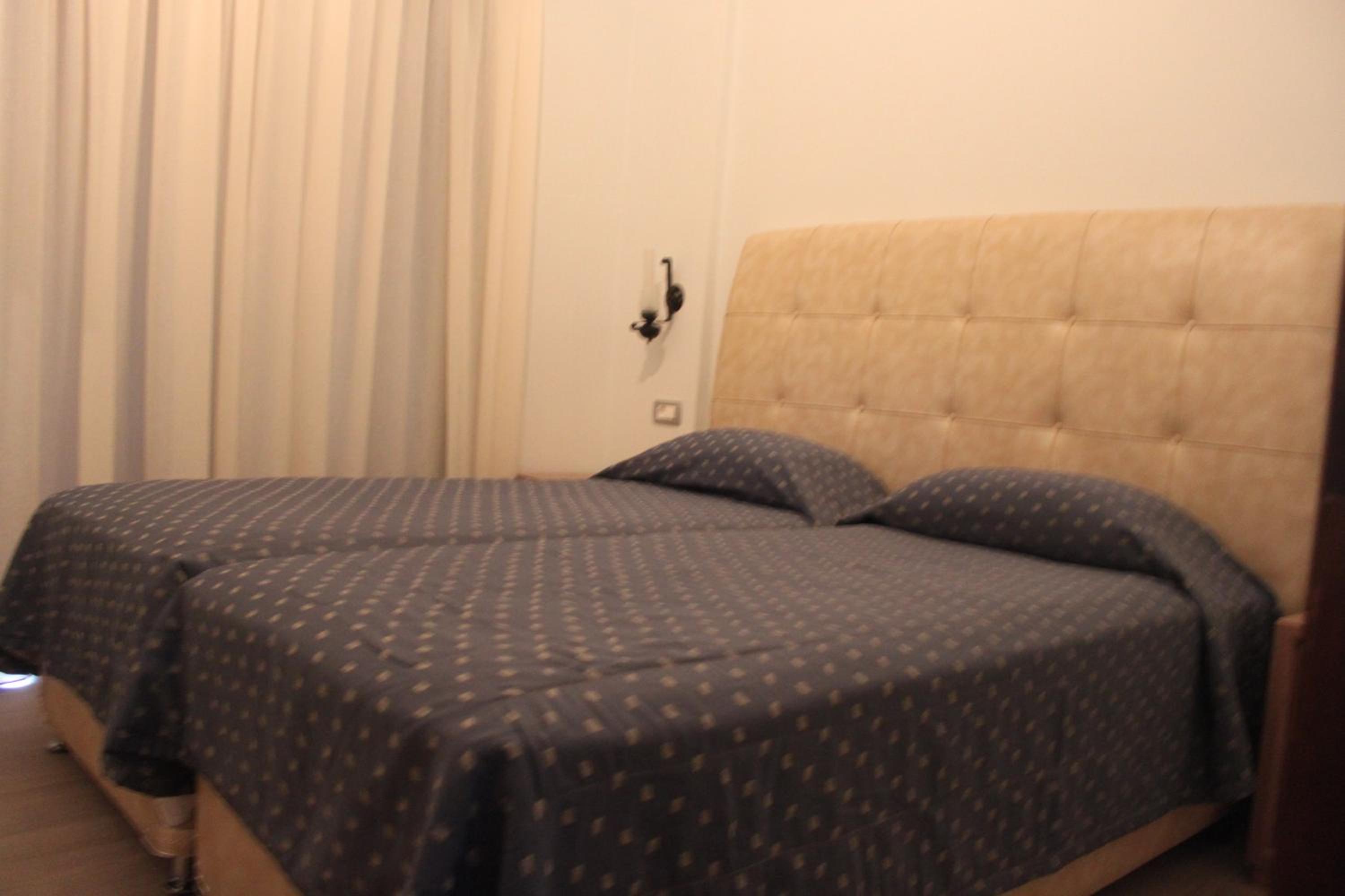 Apartment - Photo 2