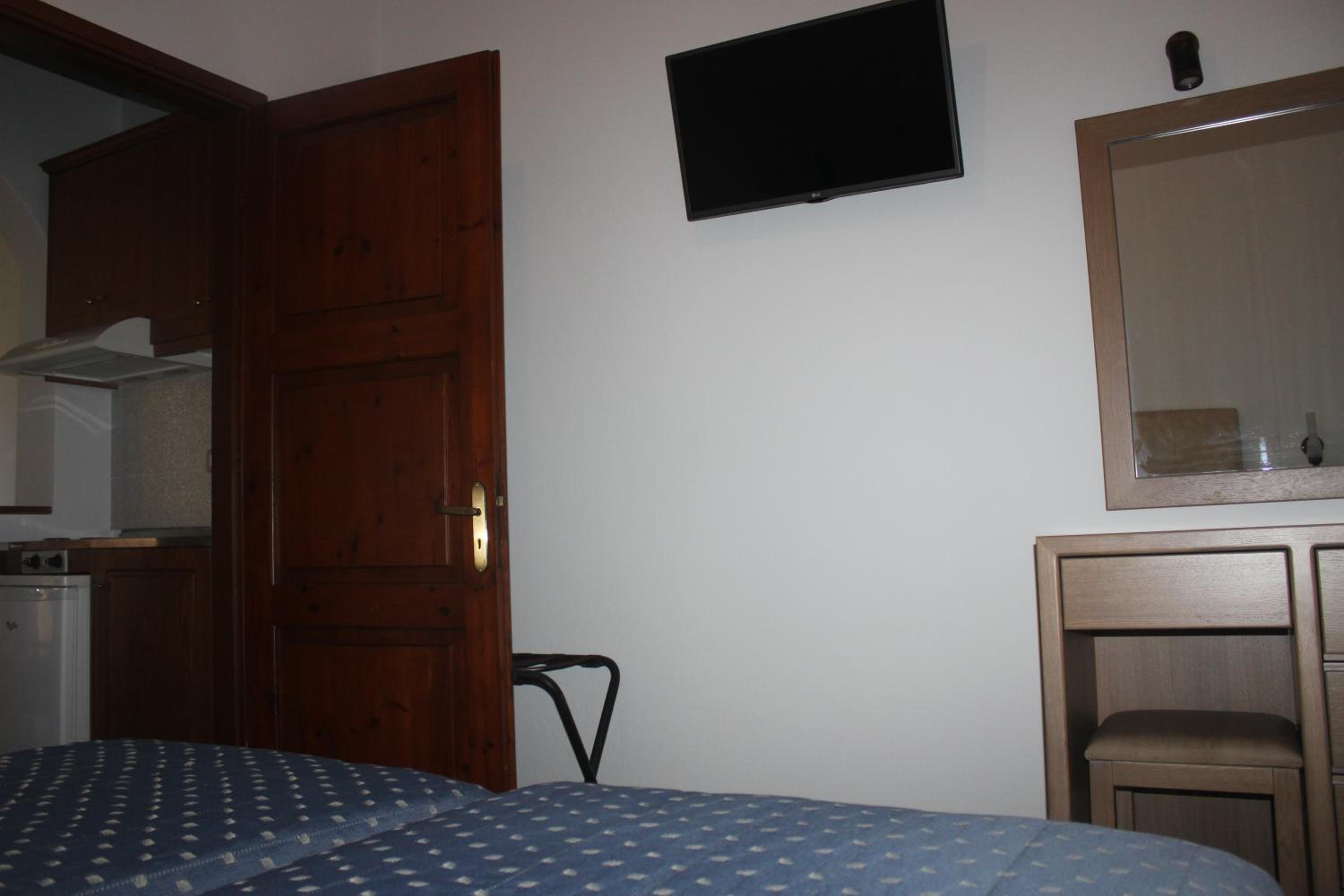 Apartment - Photo 5