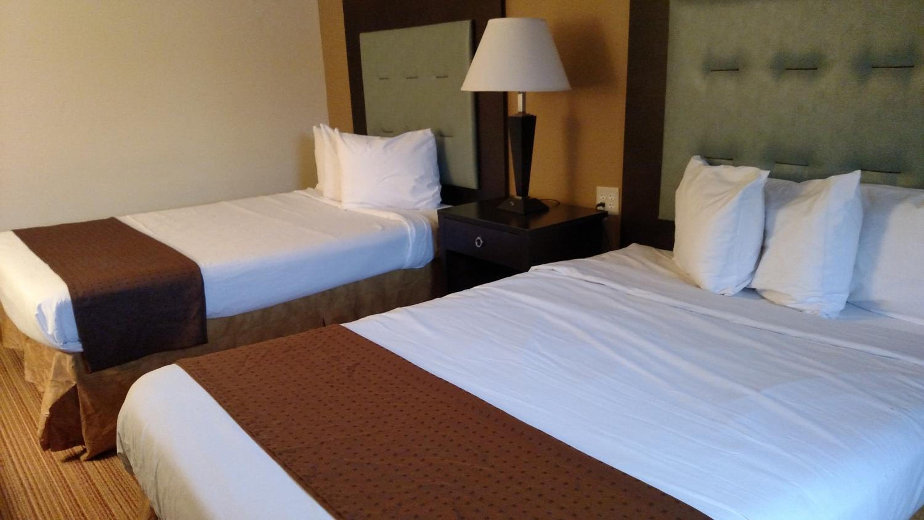 King and Double Room - Non-Smoking - Photo 14