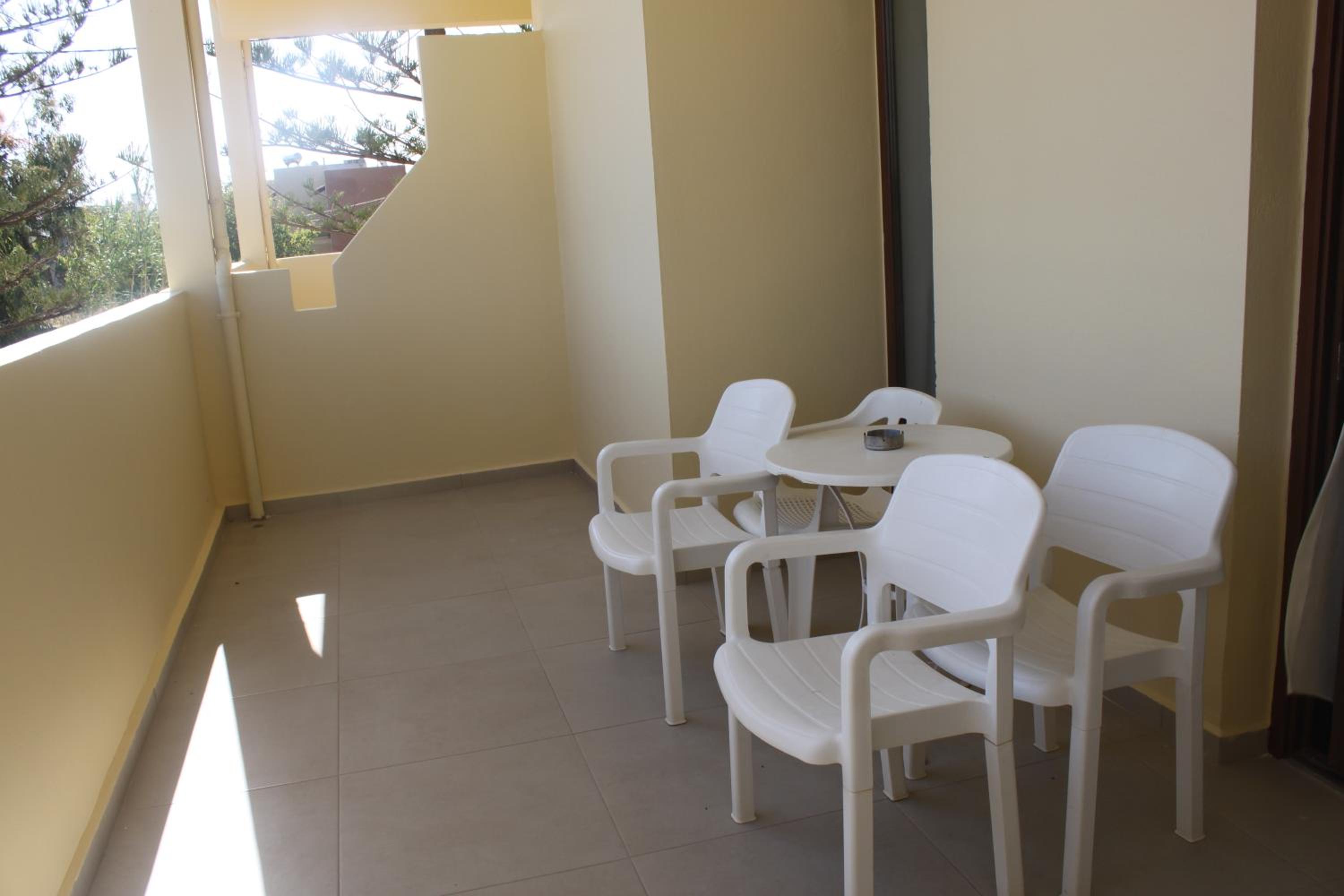 Apartment - Photo 45