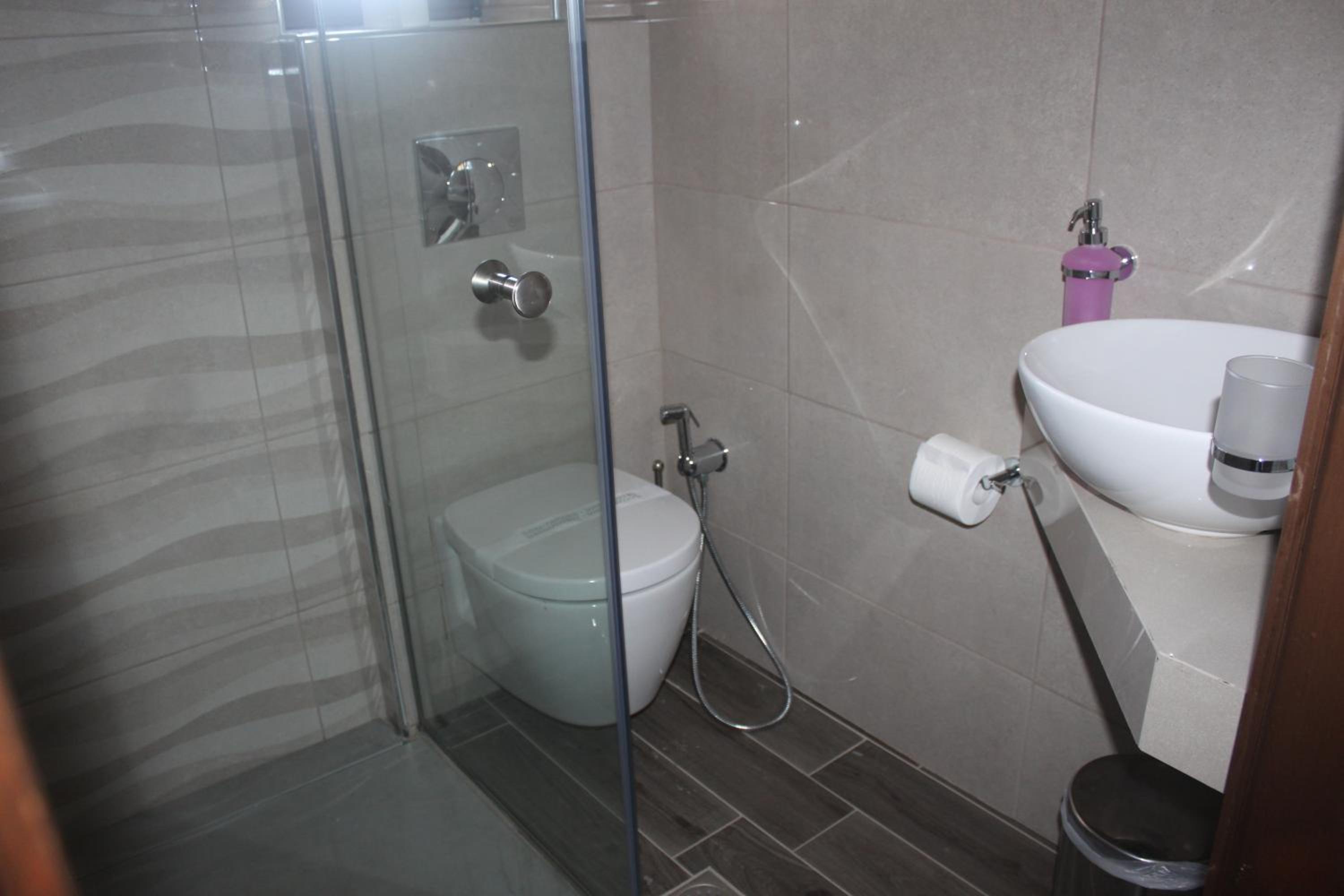 Apartment - Photo 58