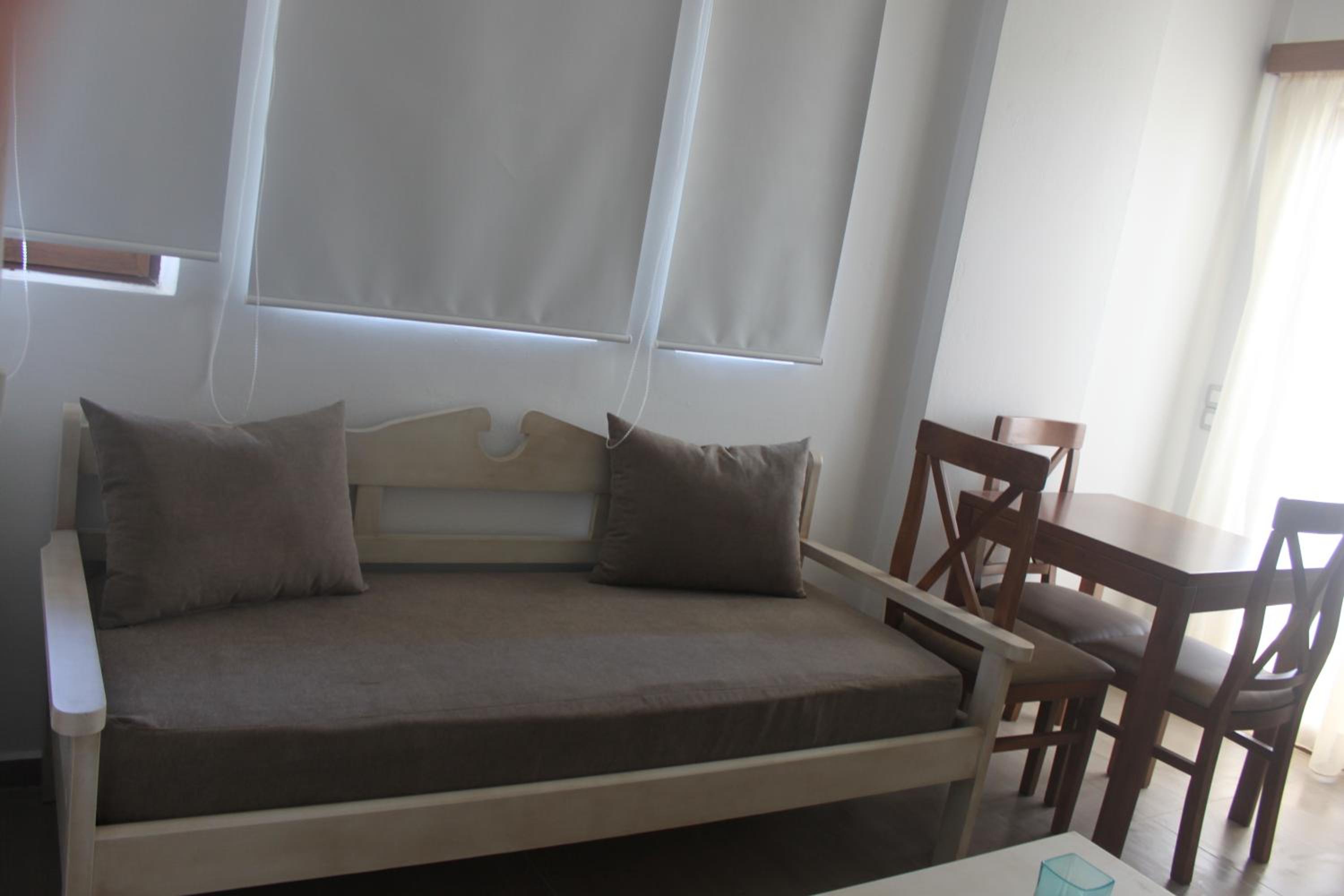 Apartment - Photo 57