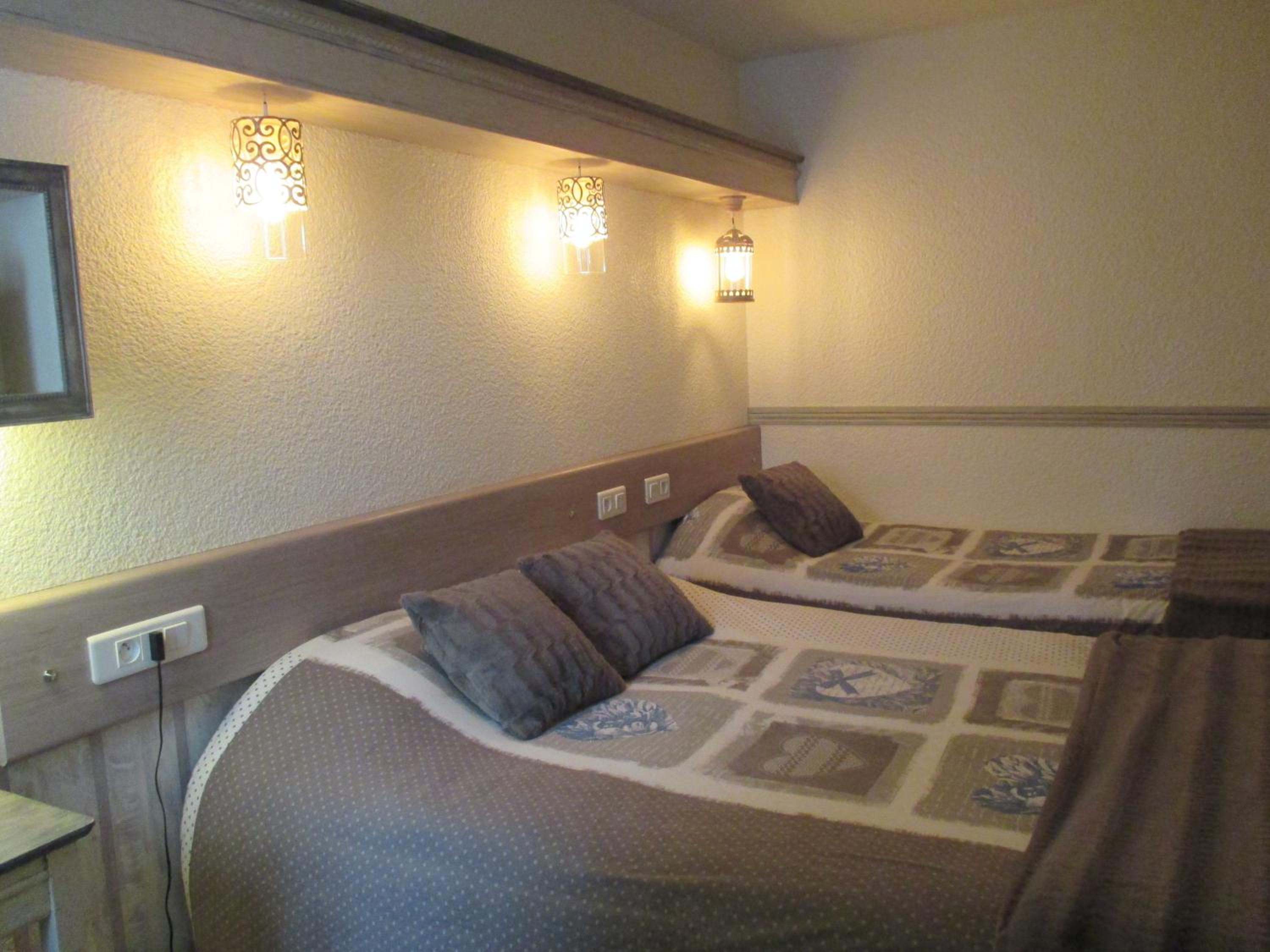 Triple Room - Photo 1