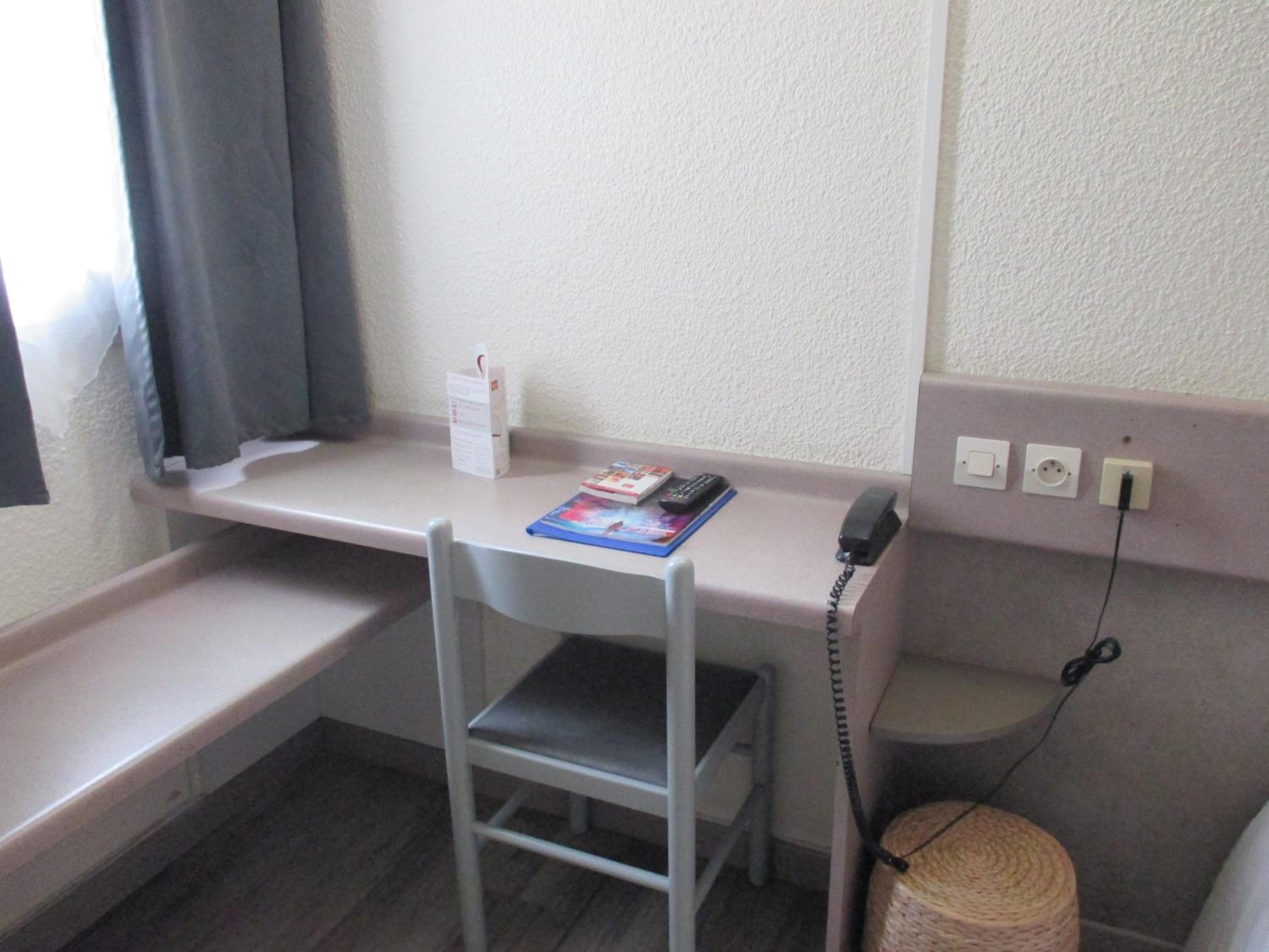 Double Room - Photo 25