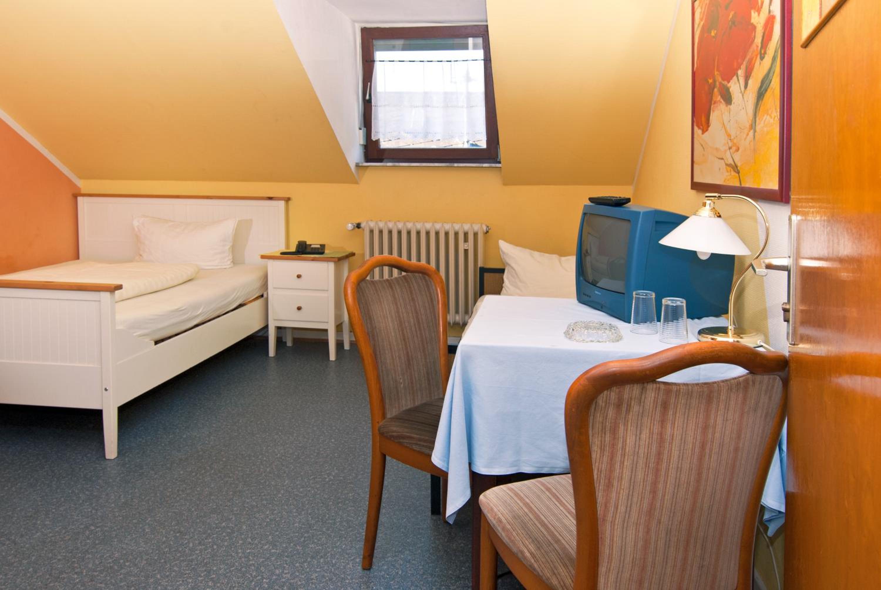 Triple Room - Photo 4