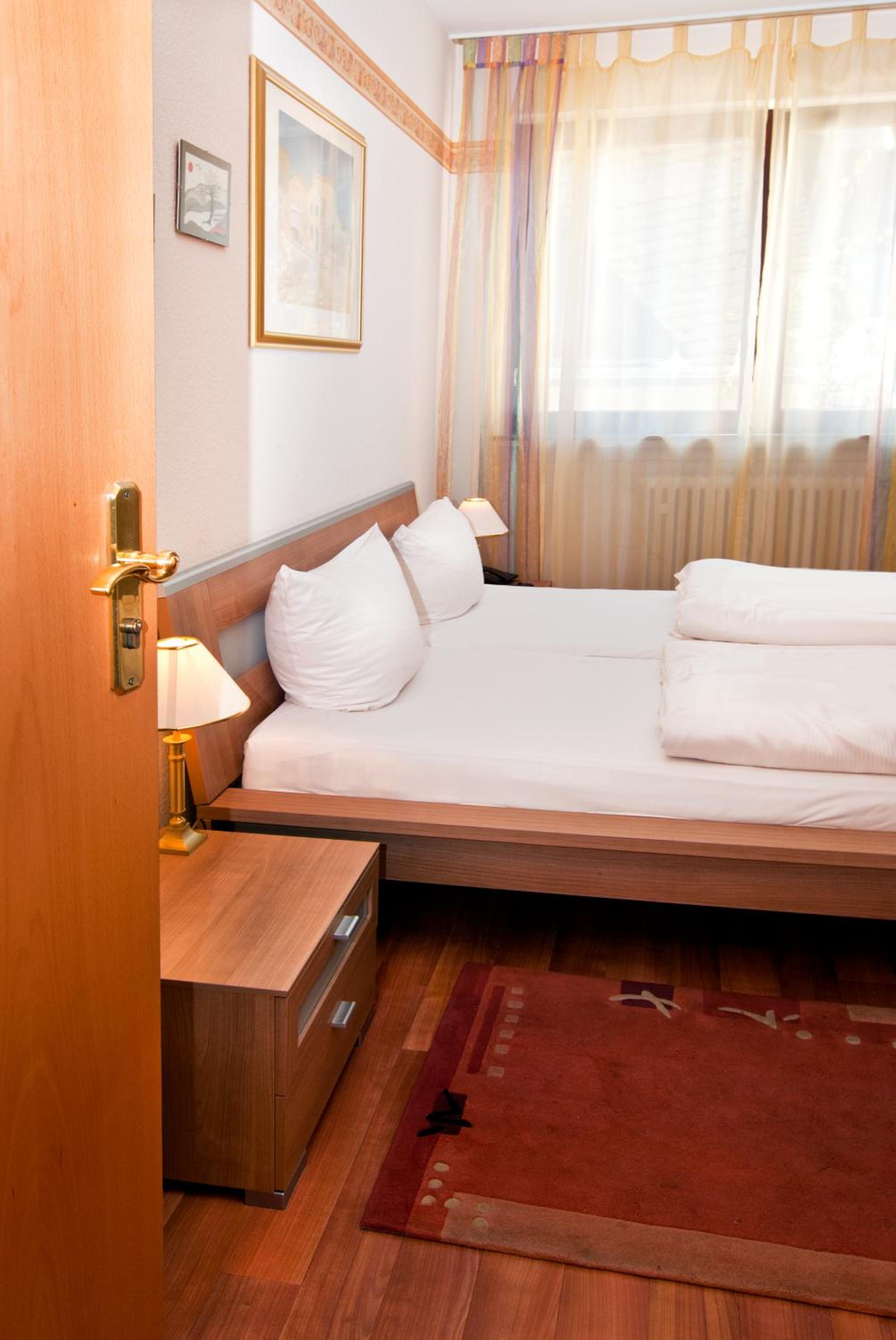 Triple Room - Photo 3