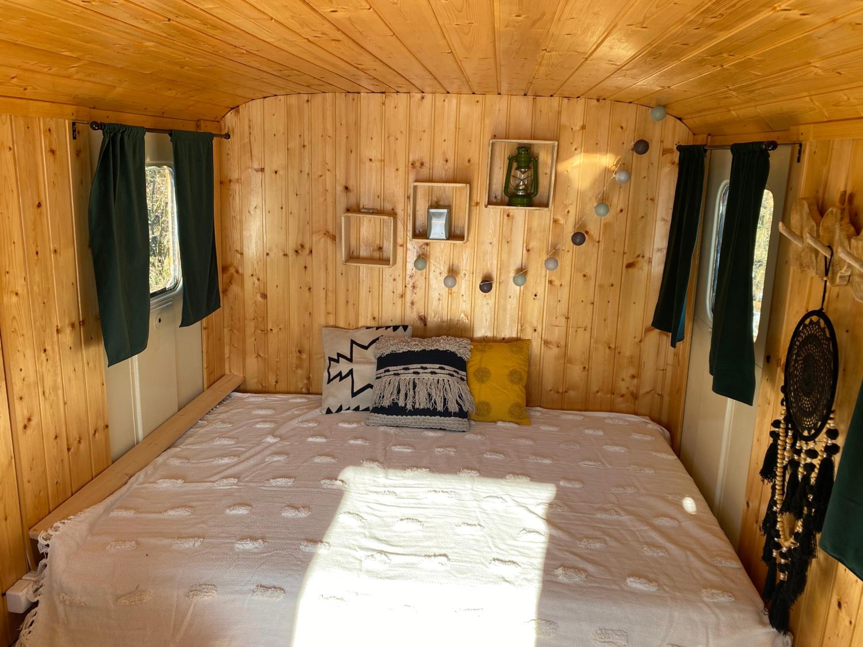 Caravan photo 2