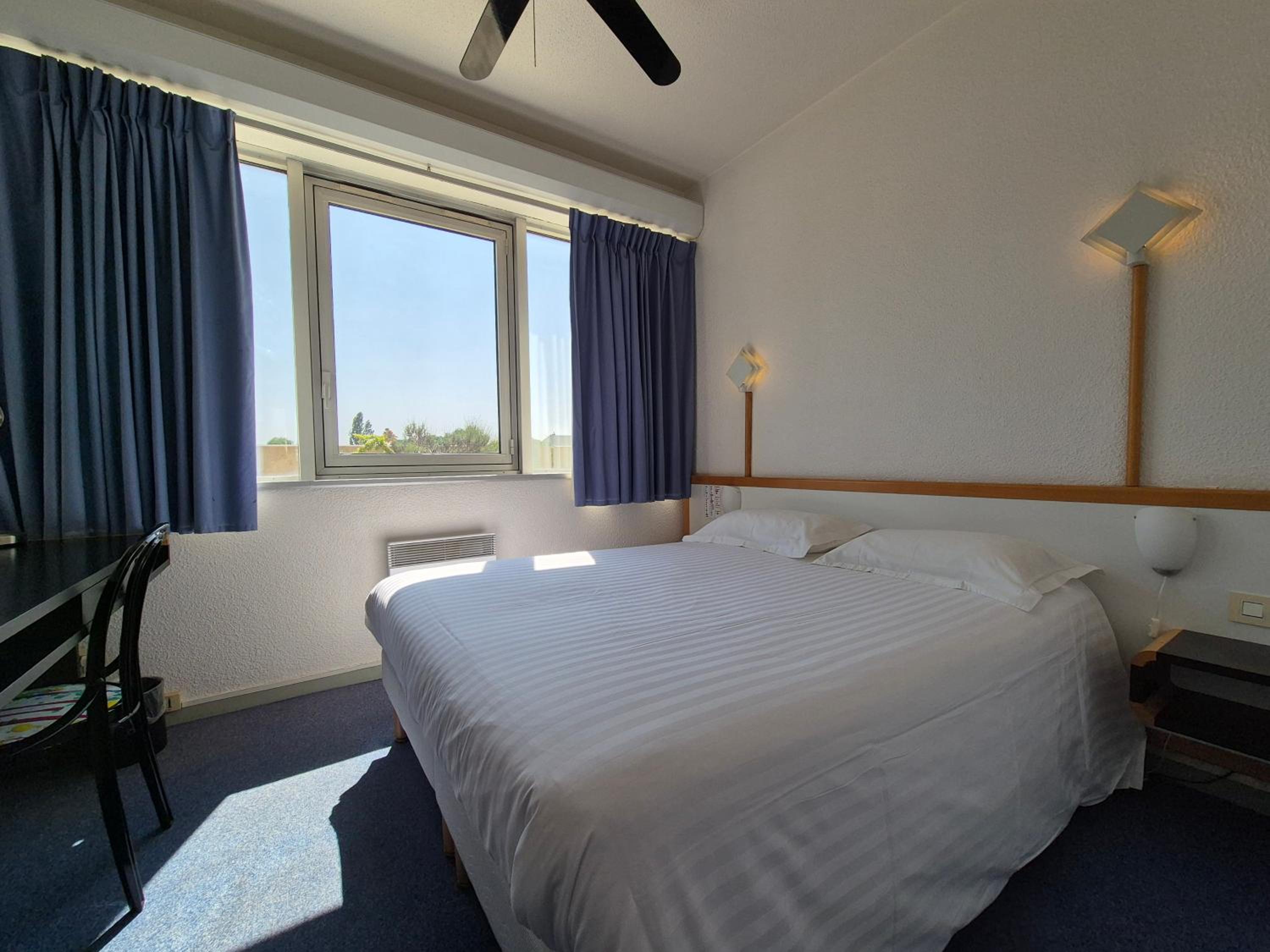 Double Room - Photo 4