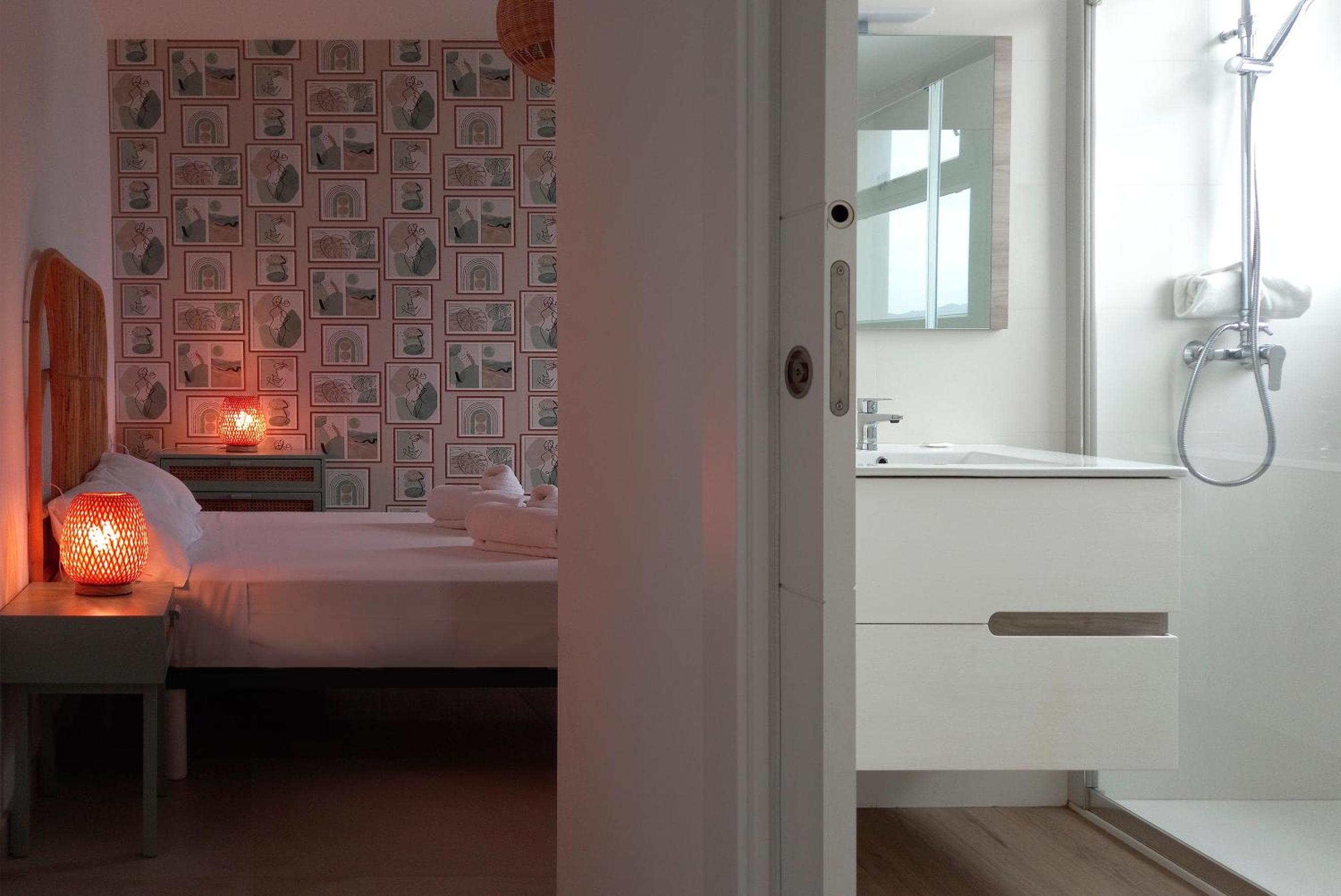 Two-Bedroom Deluxe Apartment with Ocean View photo 3