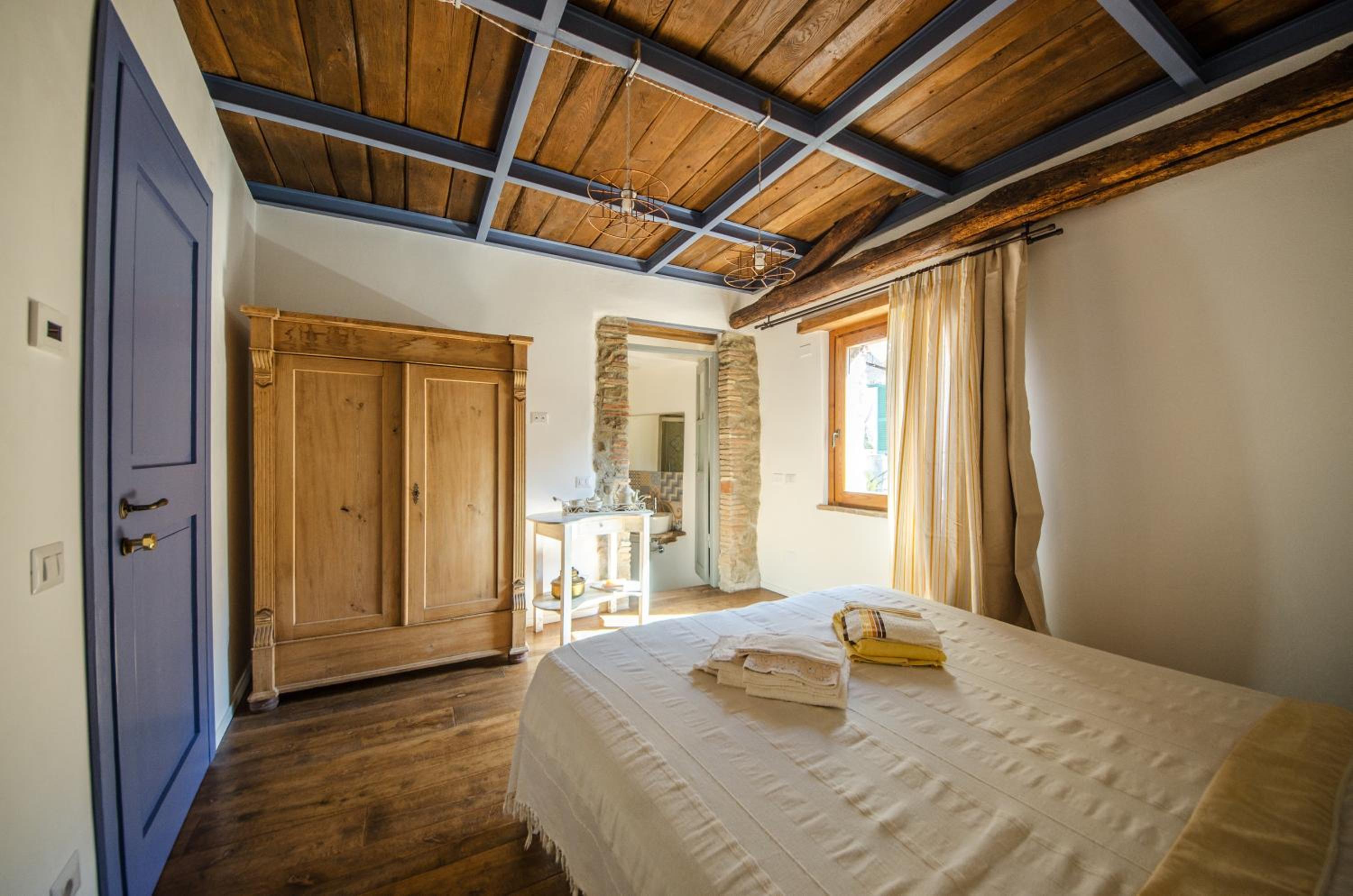 Standard Double Room - Photo 4