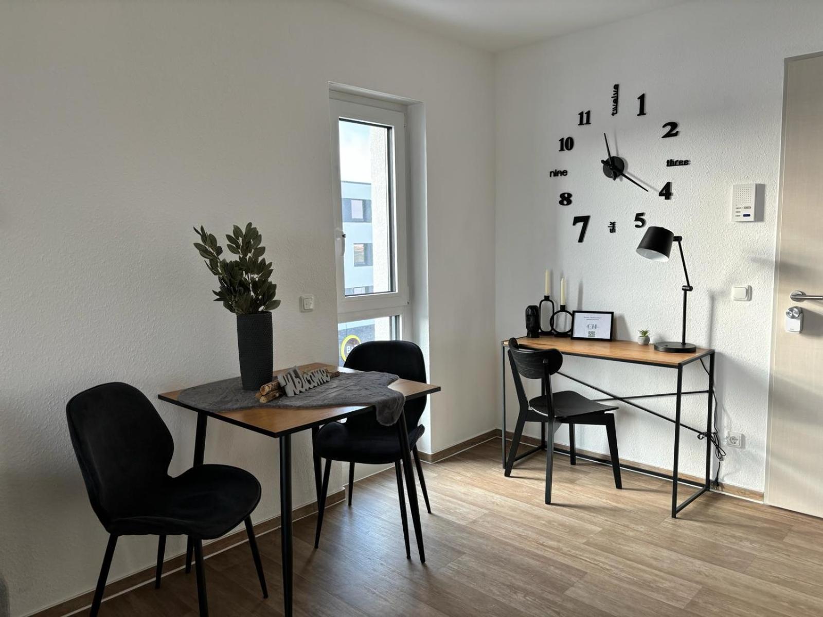 One-Bedroom Apartment photo 3