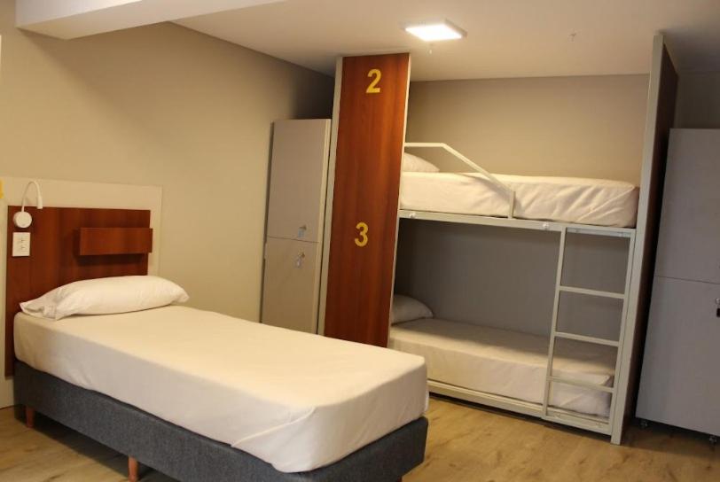 Female Dormitory Room photo 3