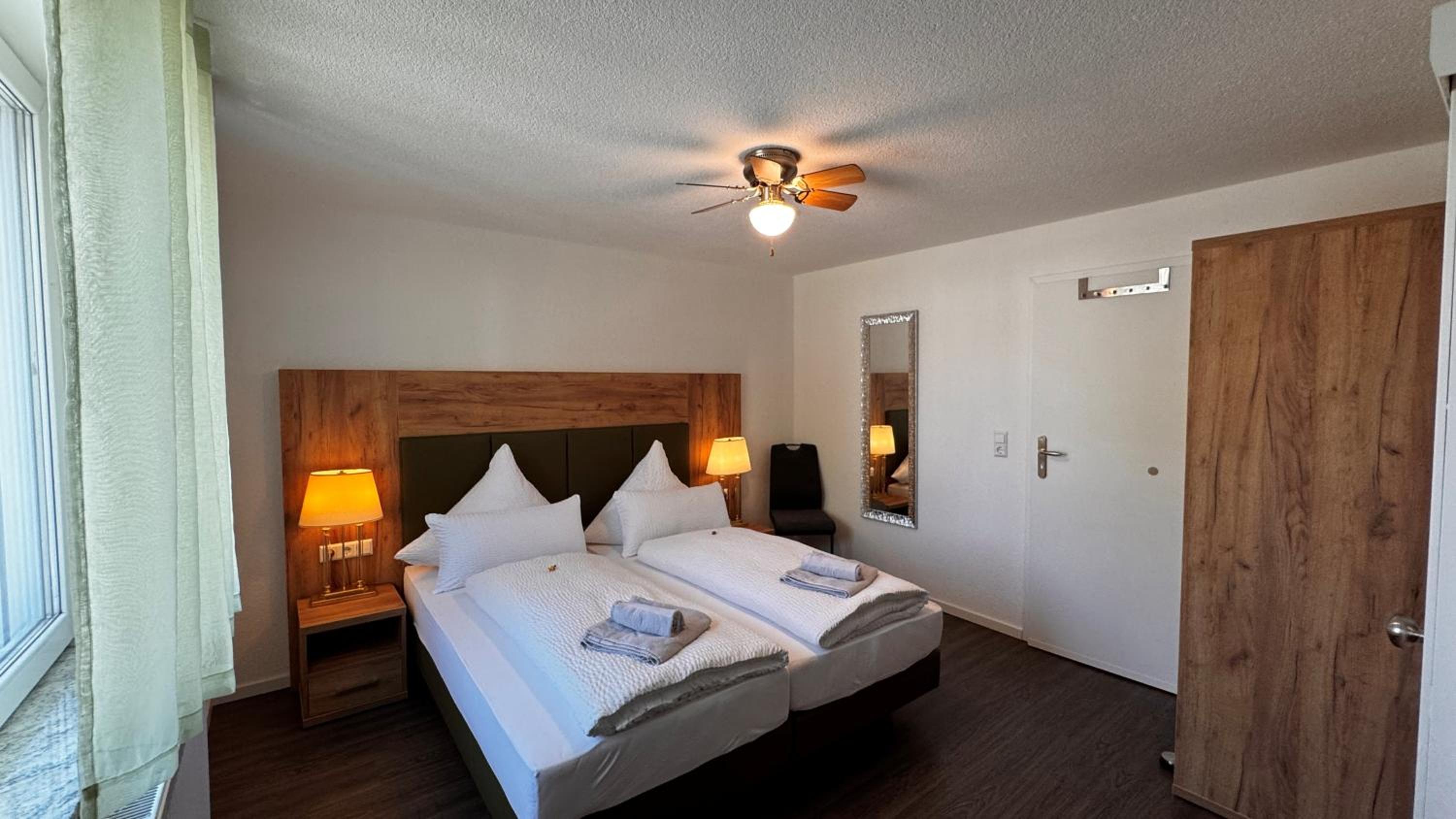 Deluxe Double or Twin Room photo 1