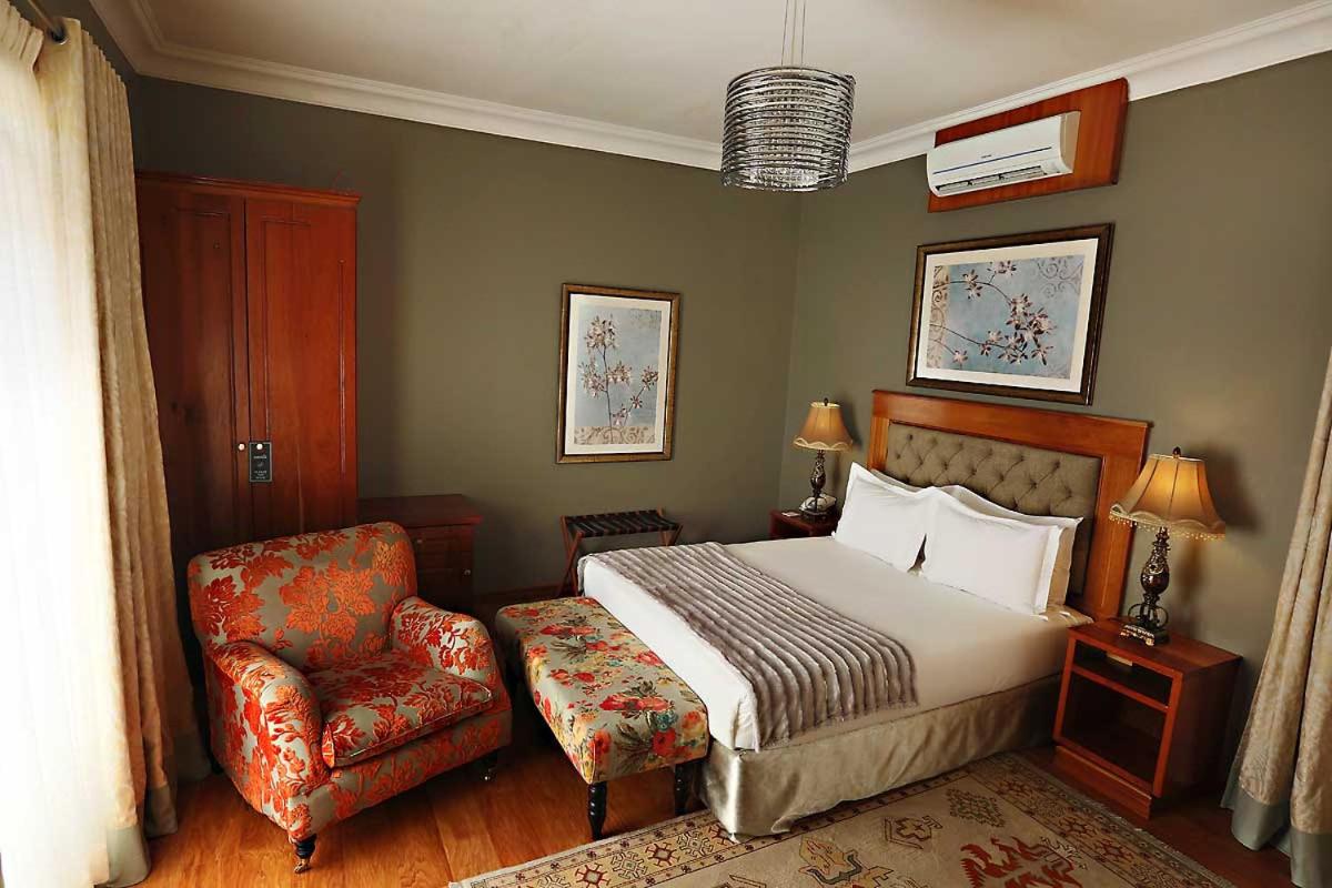 Standard Suite photo 1
