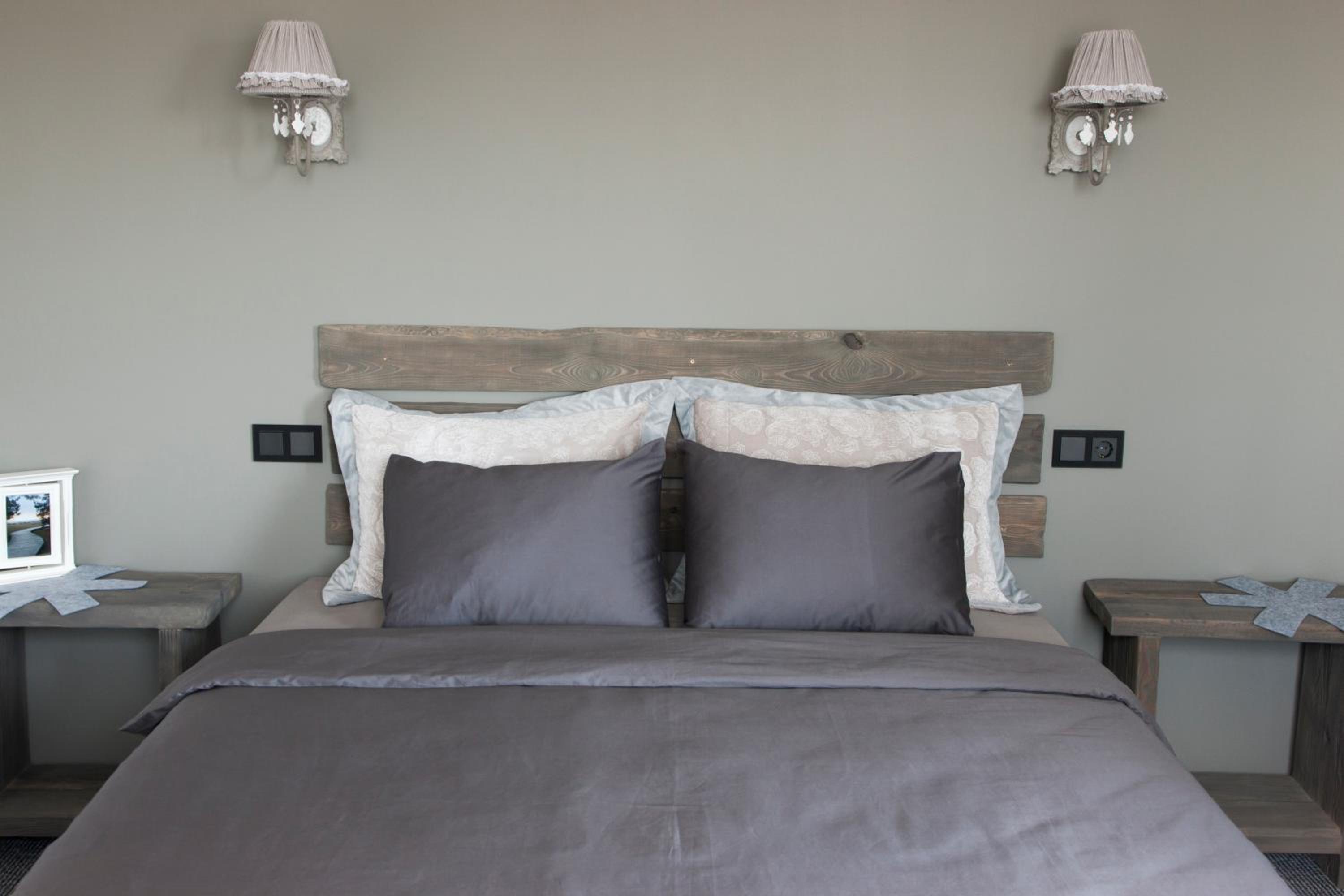  Double Room (2 Adults + 1 Child) photo 1