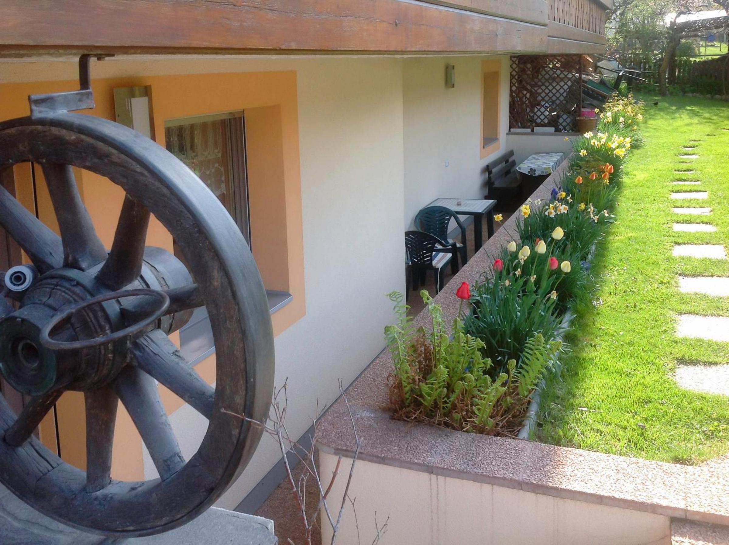 Two-Bedroom Apartment with Terrace (4 Adults) photo 2