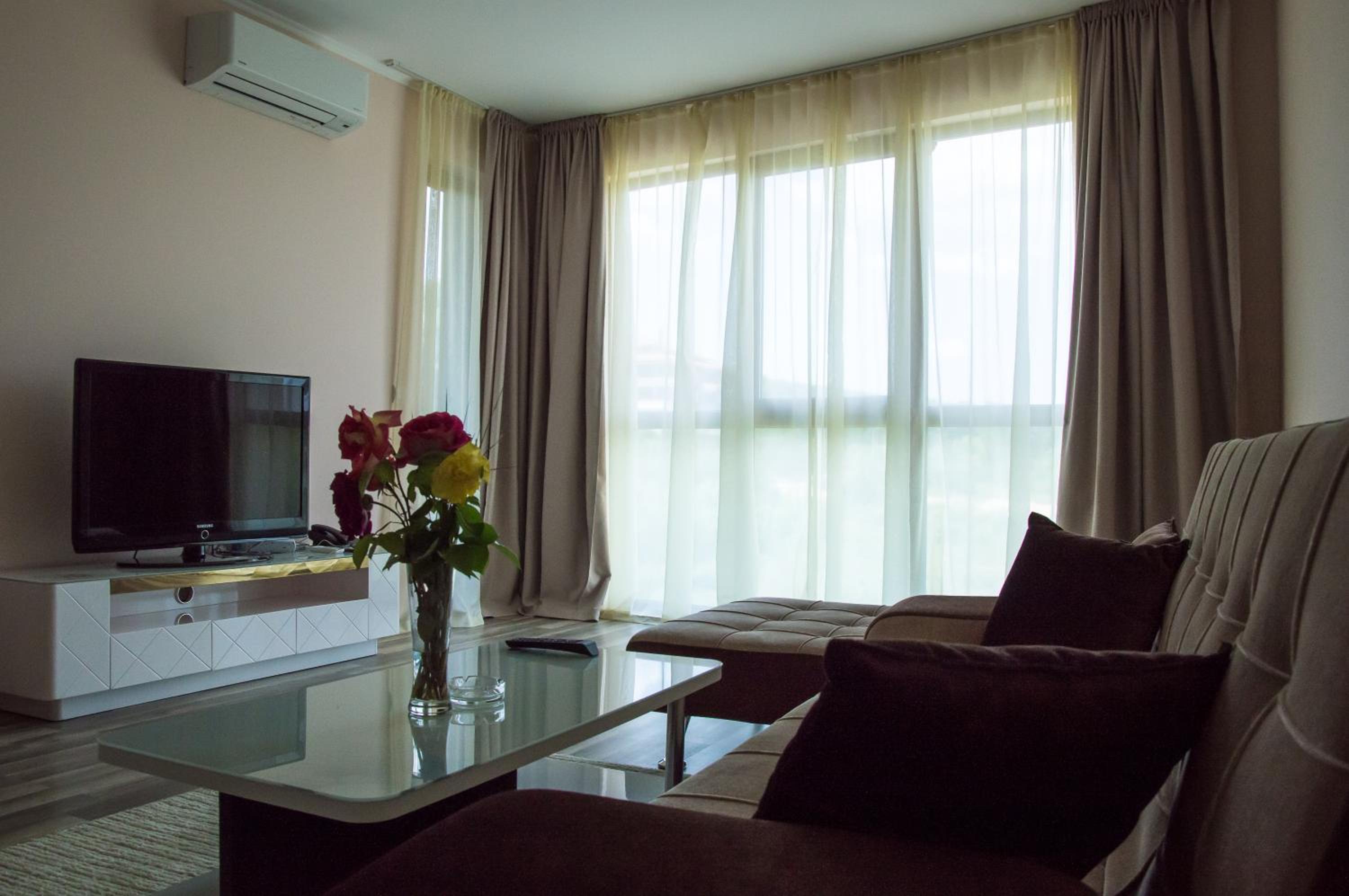 Three-Bedroom Suite photo 2