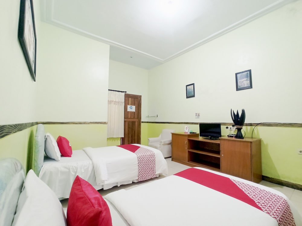 Standard Twin Room, 2 Twin Beds photo 2