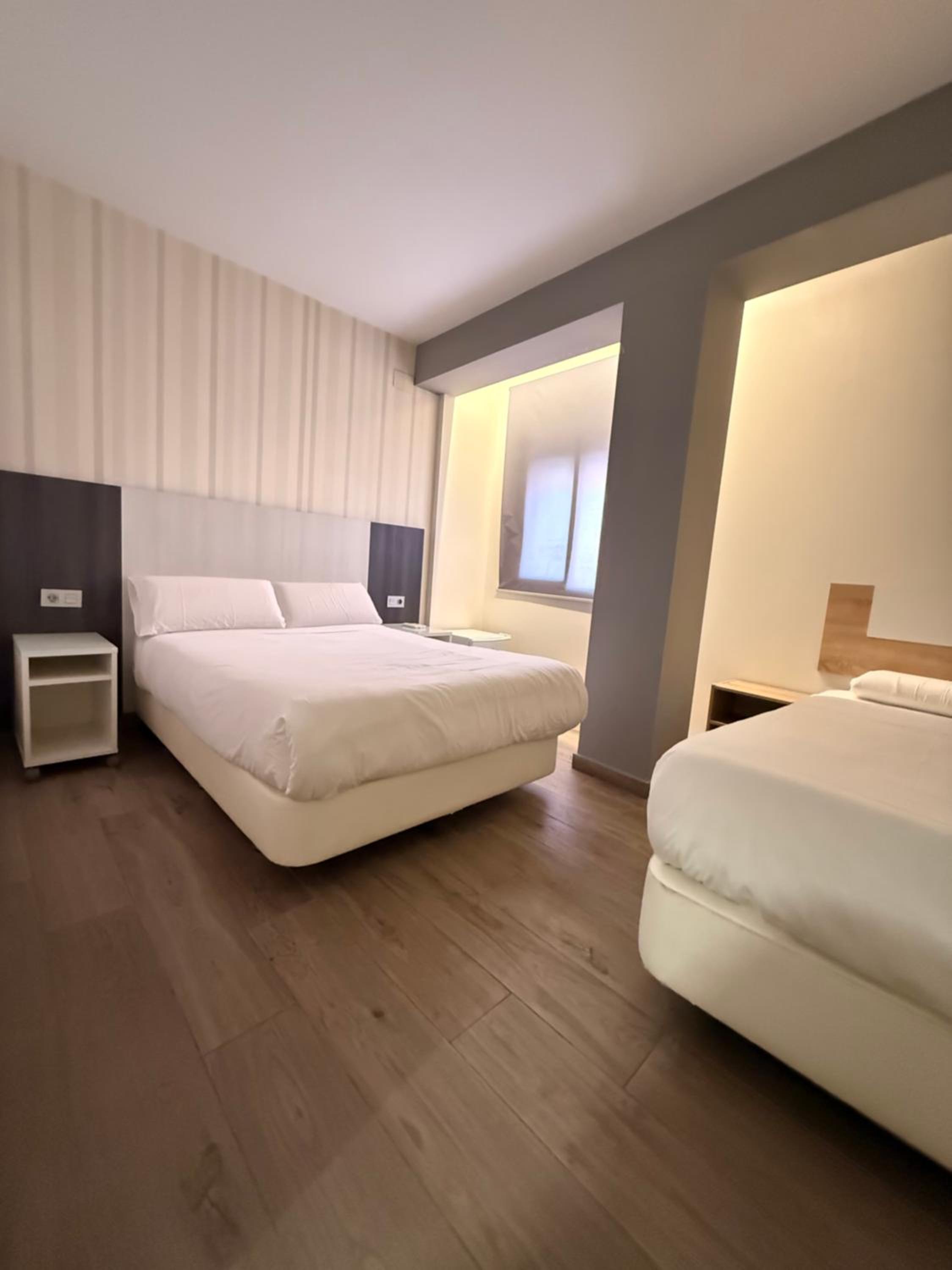 Triple Room with Private Bathroom