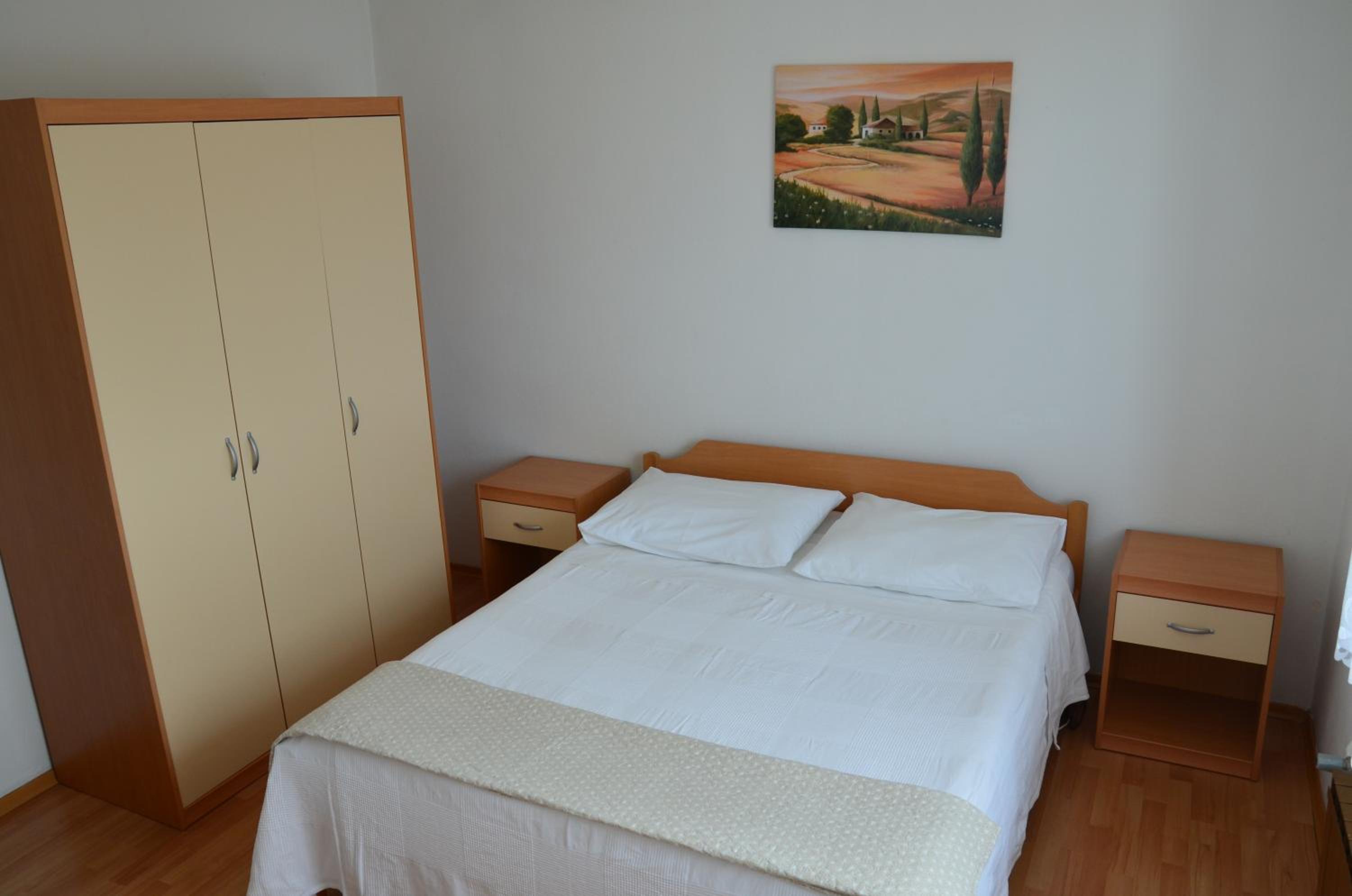 Two-Bedroom Apartment with Terrace and Sea View photo 1