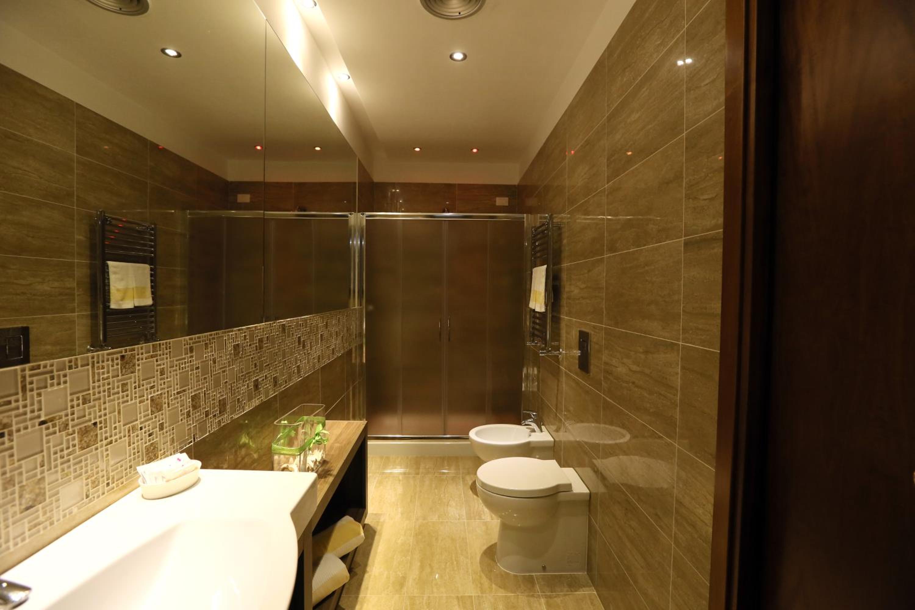 Superior Double Room - Photo 12