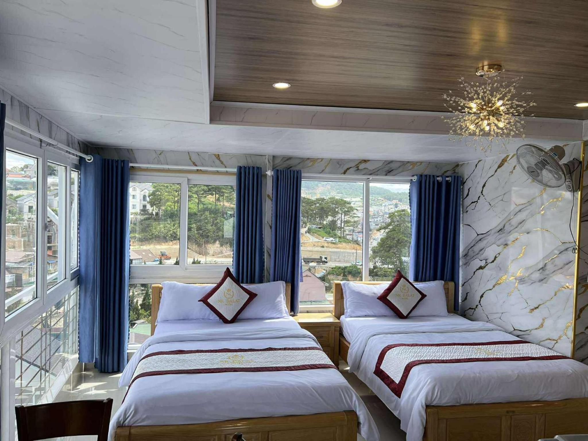 Quadruple Room with Mountain View