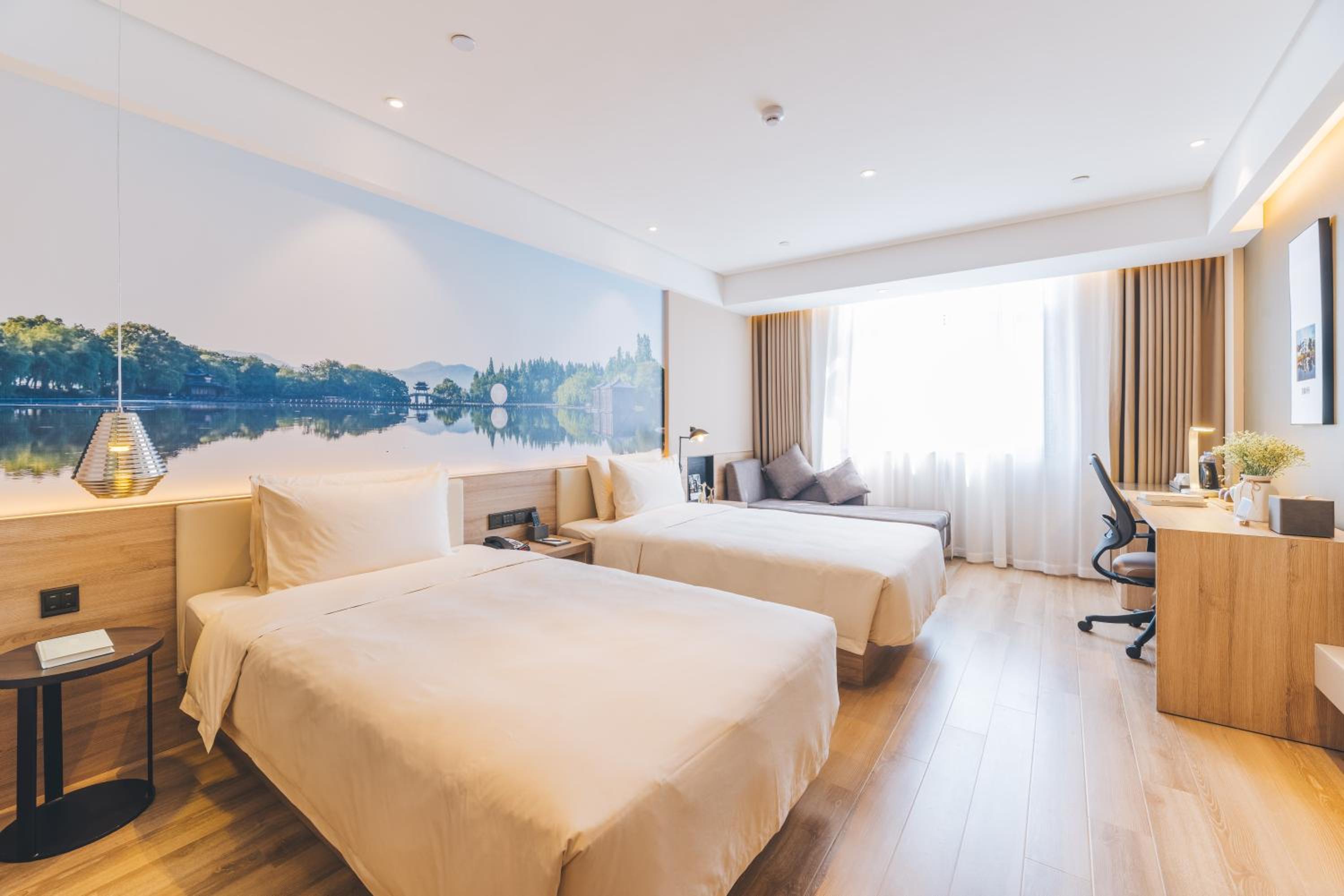 Deluxe Twin Room photo 3