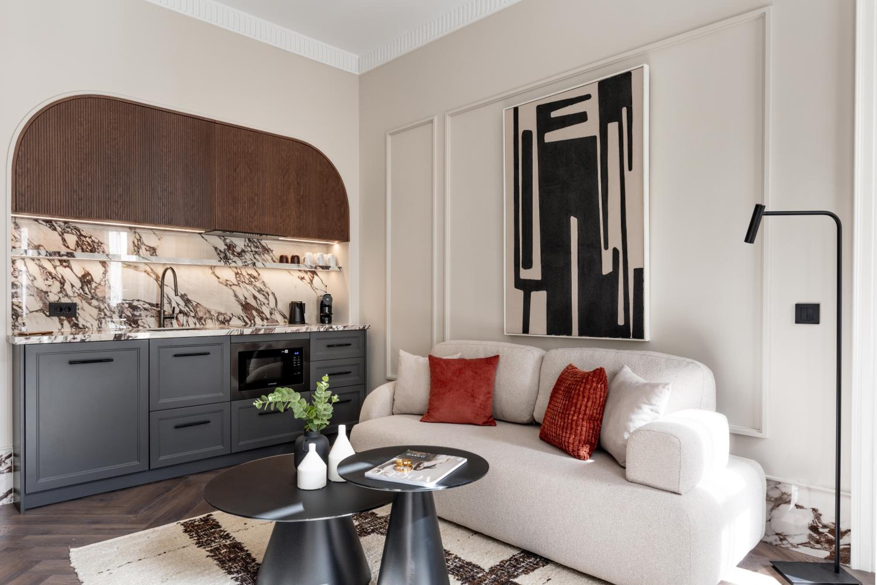 France Suite, two bedrooms, Kitchenette, balcony City View photo 3