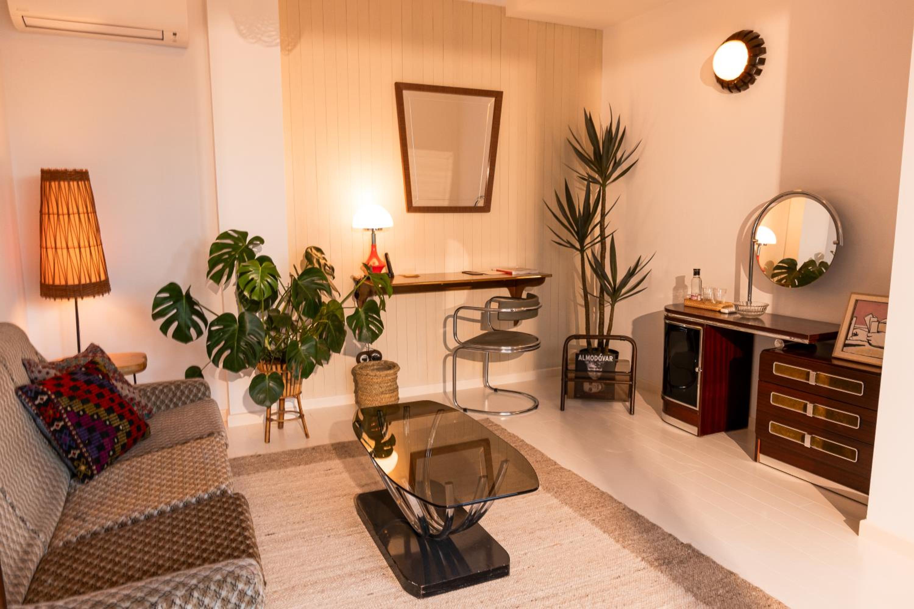 Rooftop Suite - Photo 1