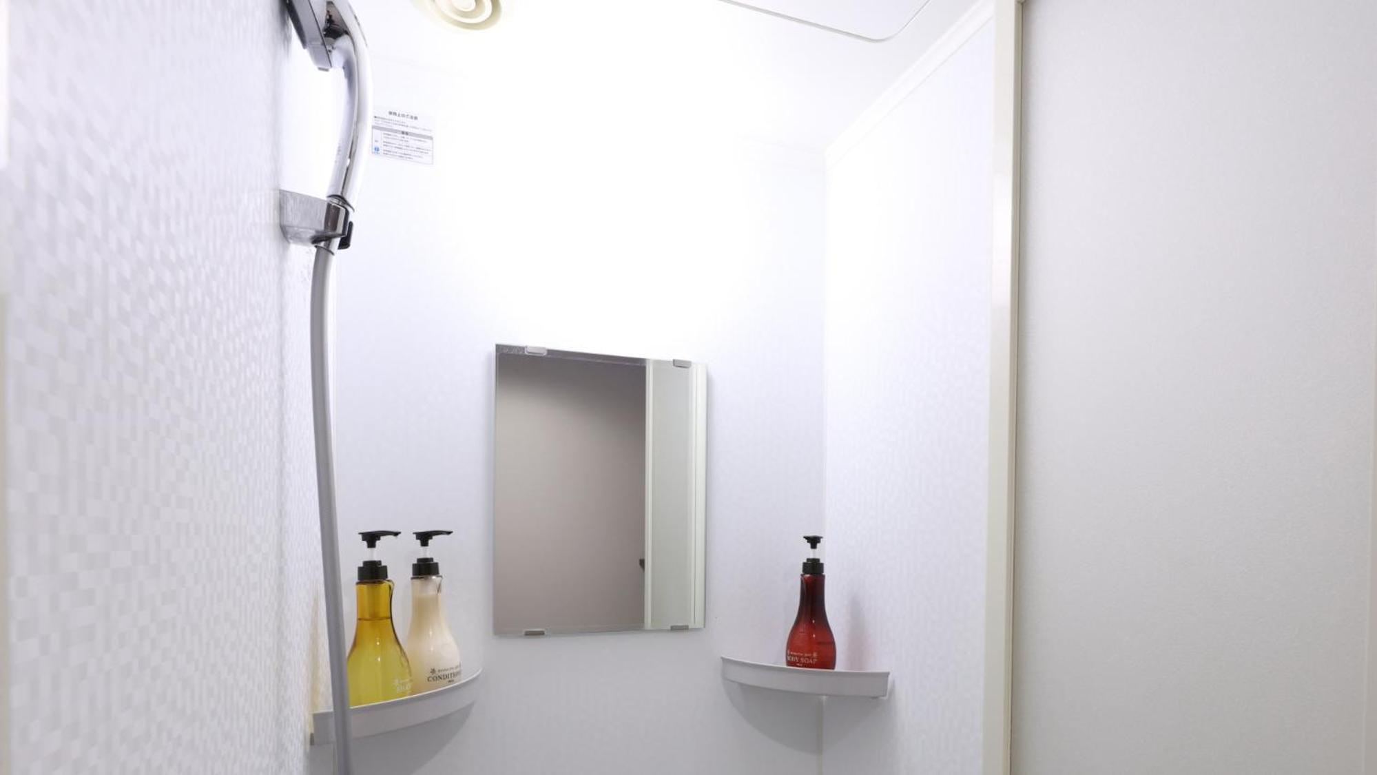 Double Room with Lounge Access - Non-Smoking photo 2