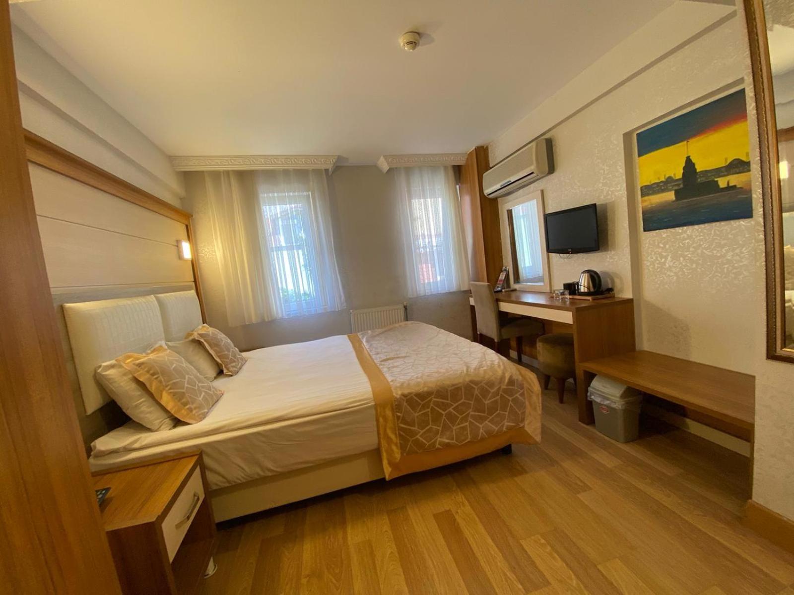 Standard Double Room photo 3