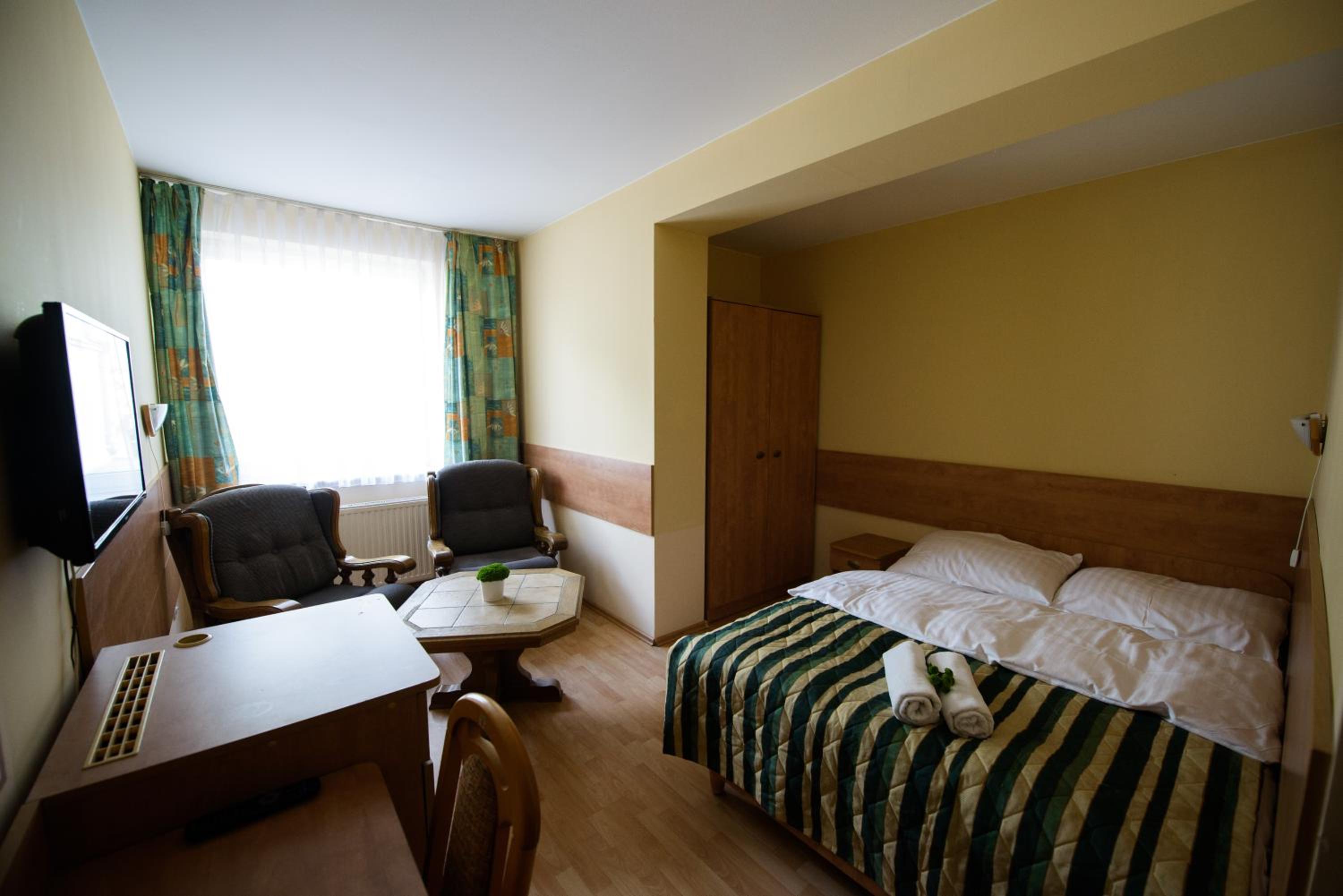 Double Room photo 3