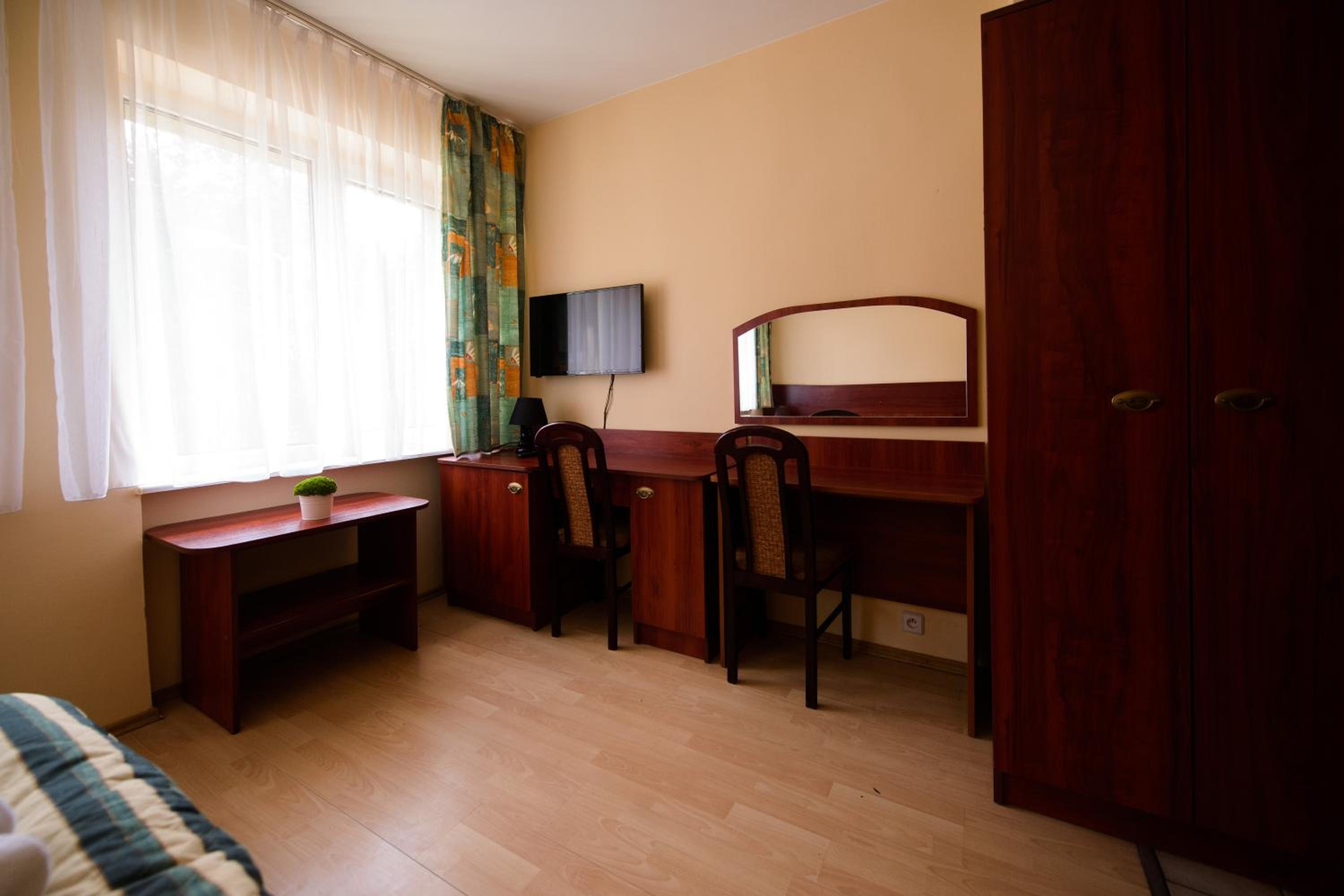 Single Room photo 2
