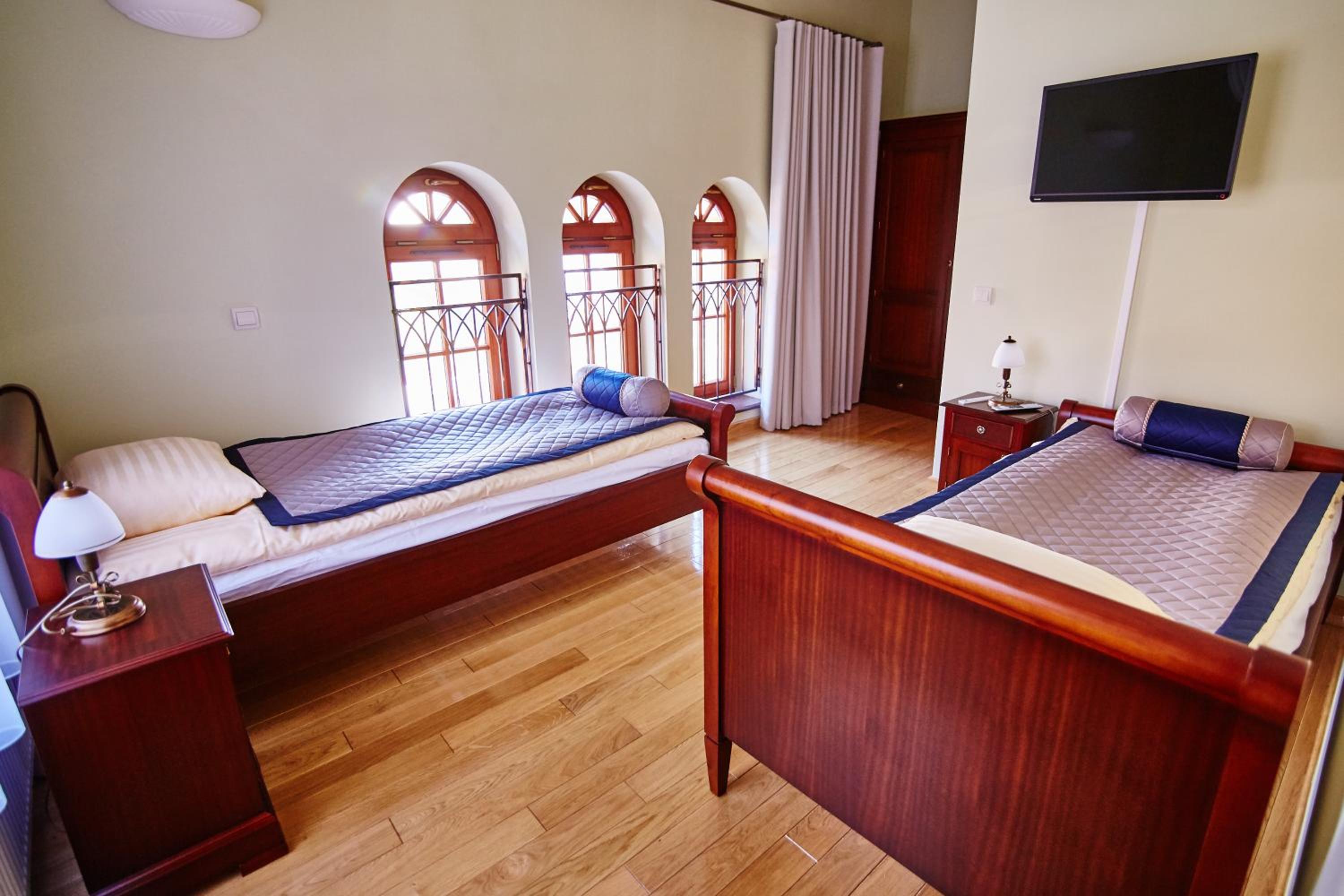 Double Room - Photo 4