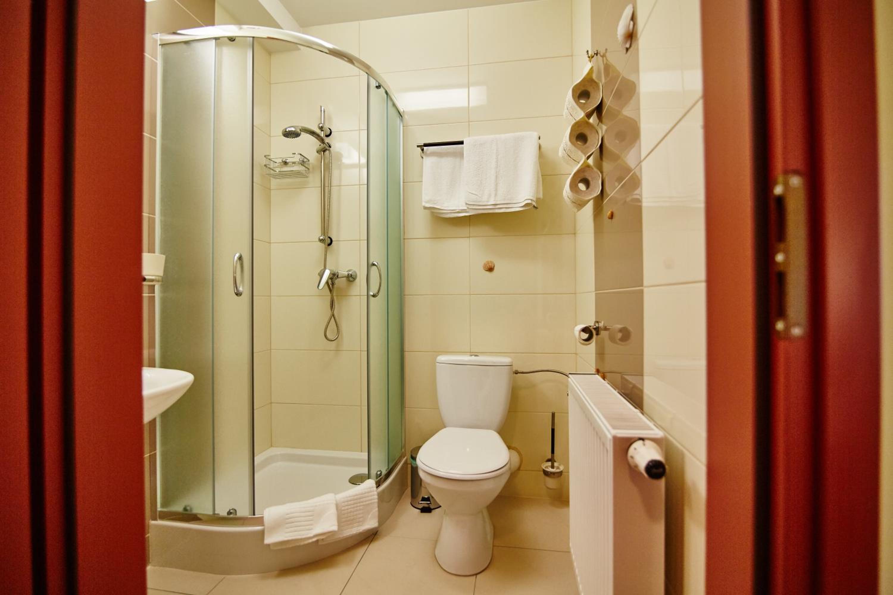 Triple Room - Photo 2