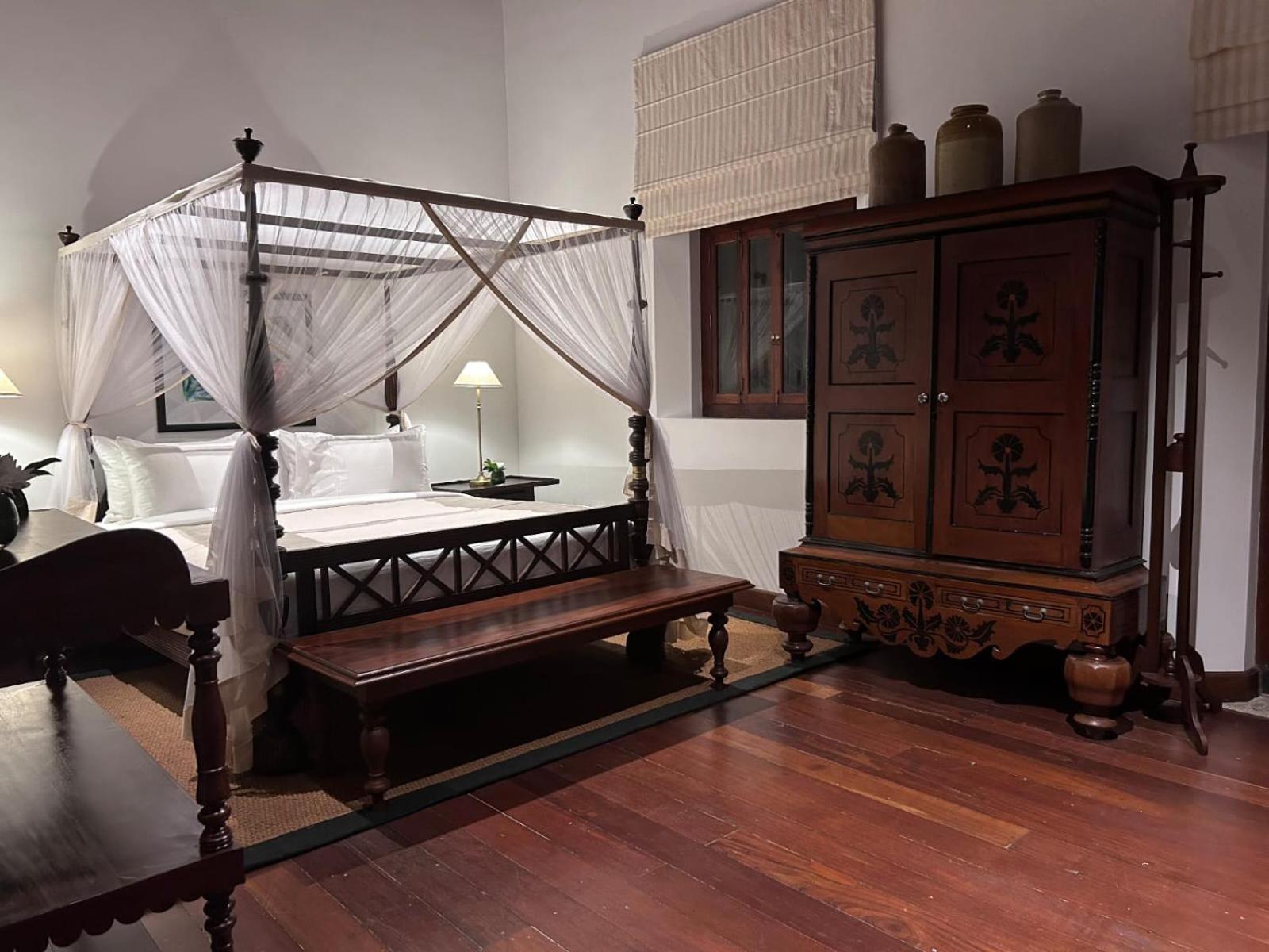 Elevated Deluxe Room - Complimentary Evening Tea Service & Snacks, Early Check-in & Late Check-out (on availability) photo 1