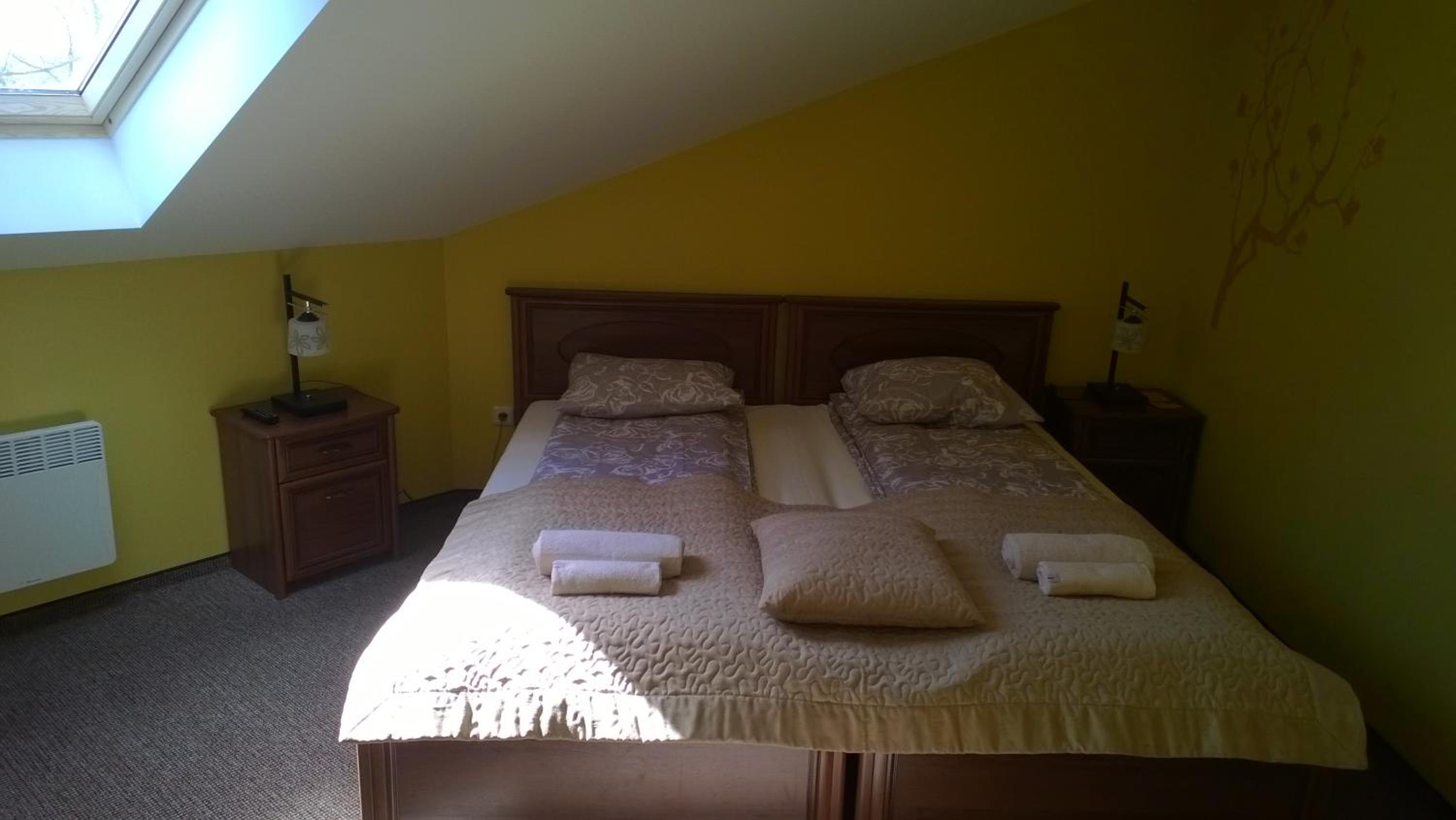 Standard Double or Twin Room photo 2