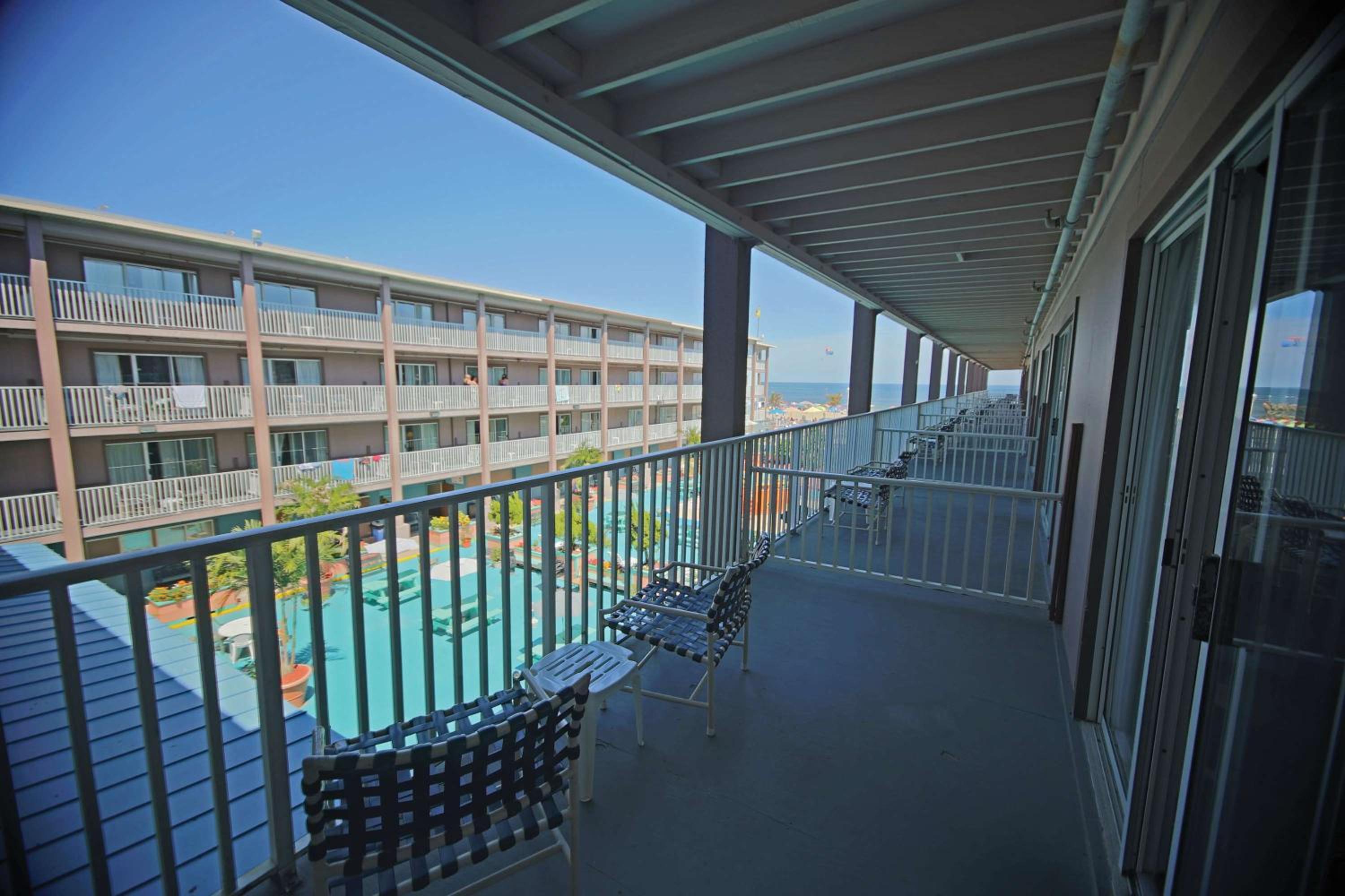 Srds Standard Room Side Ocean View Near Elevator 1st Floor  photo 2