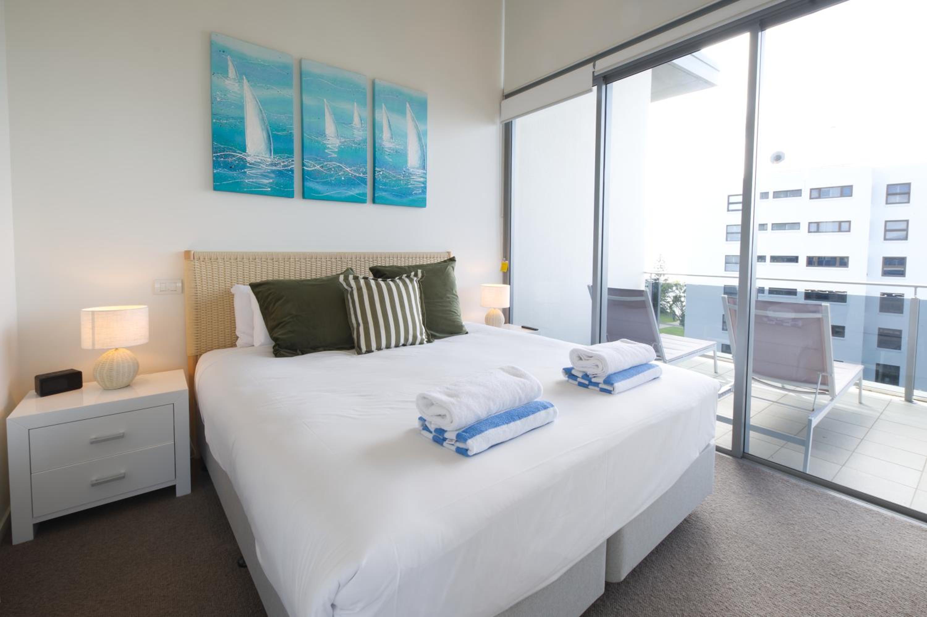 Two Bedroom Penthouse with Ocean Views - Photo 6