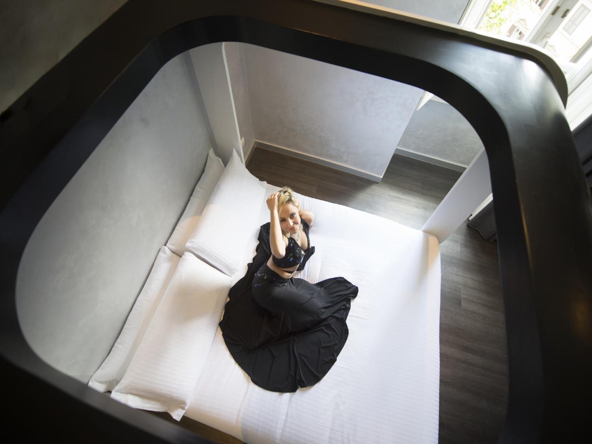 Deluxe Double Room with Spa Bath  photo 2