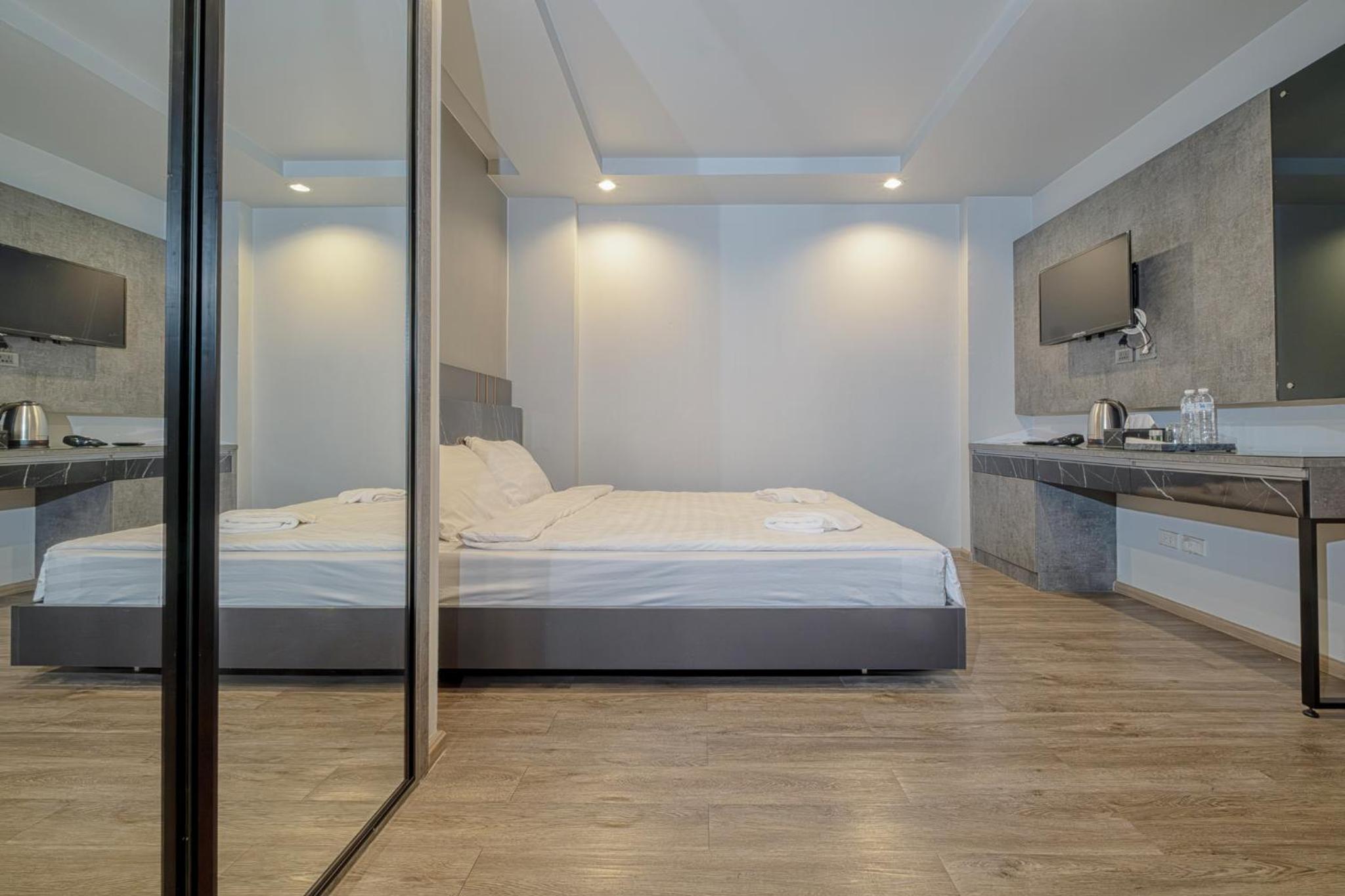 Standard Double Room photo 2