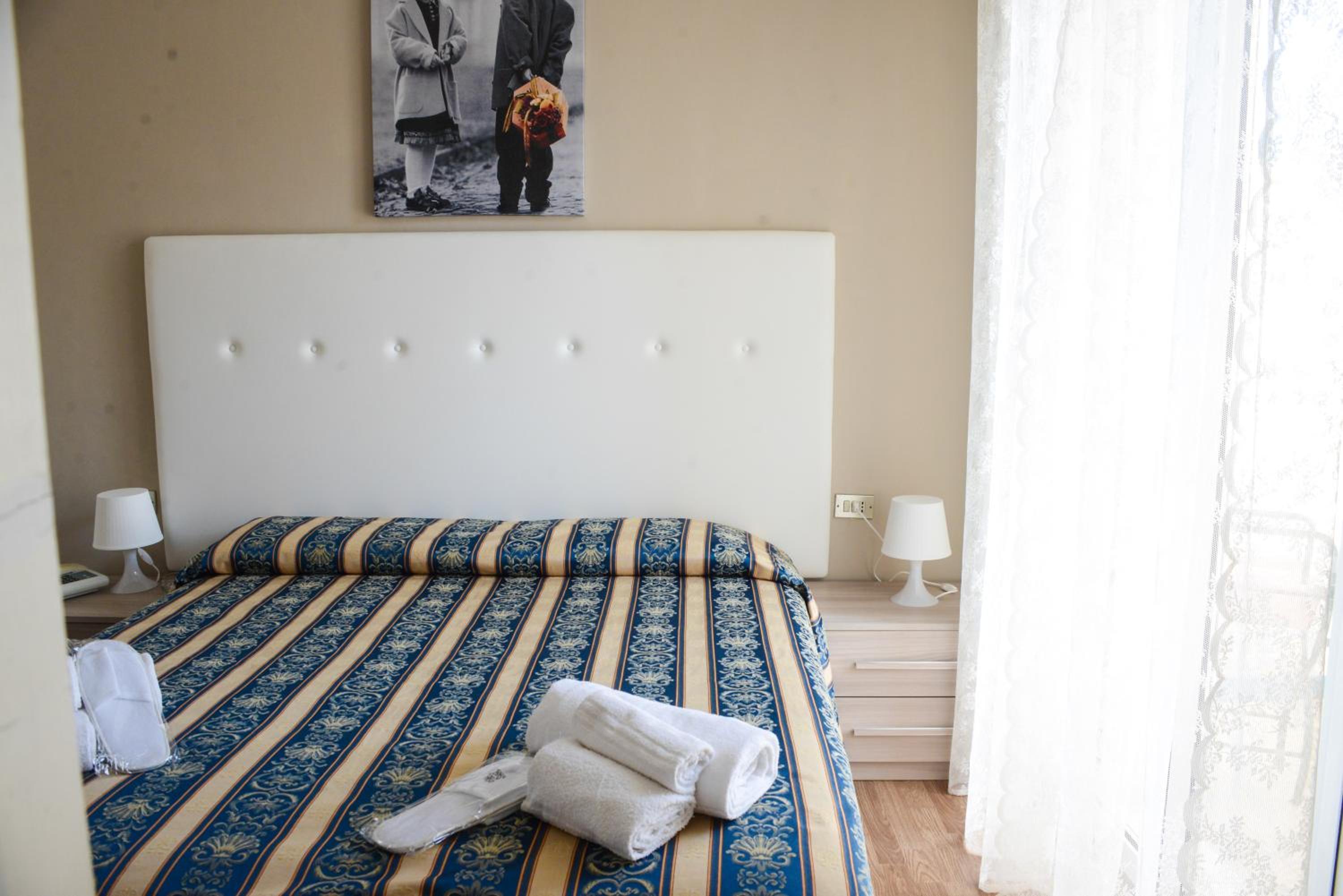 Double Or Twin Room With Balcony photo 3