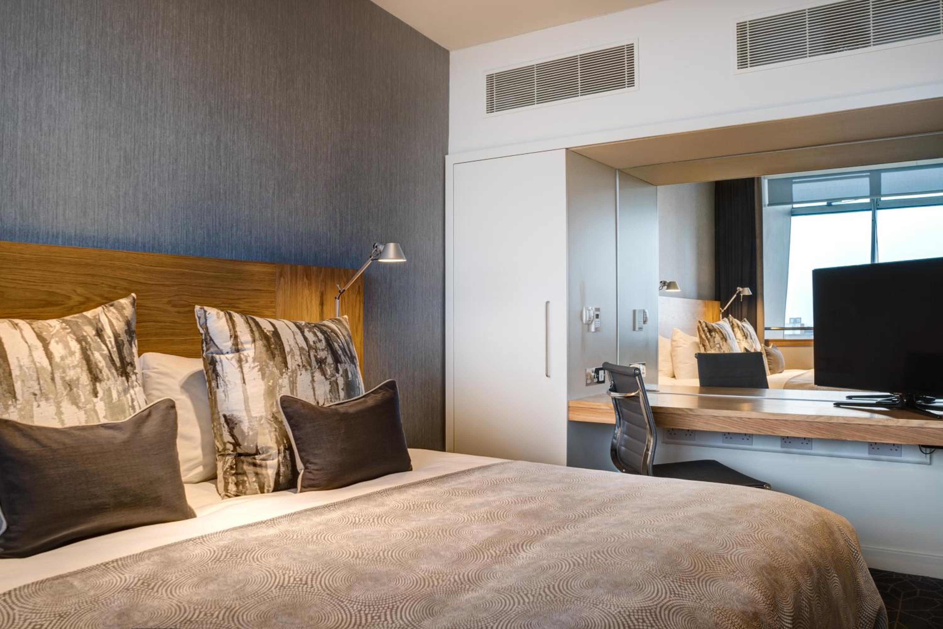Duplex Suite - Photo 6