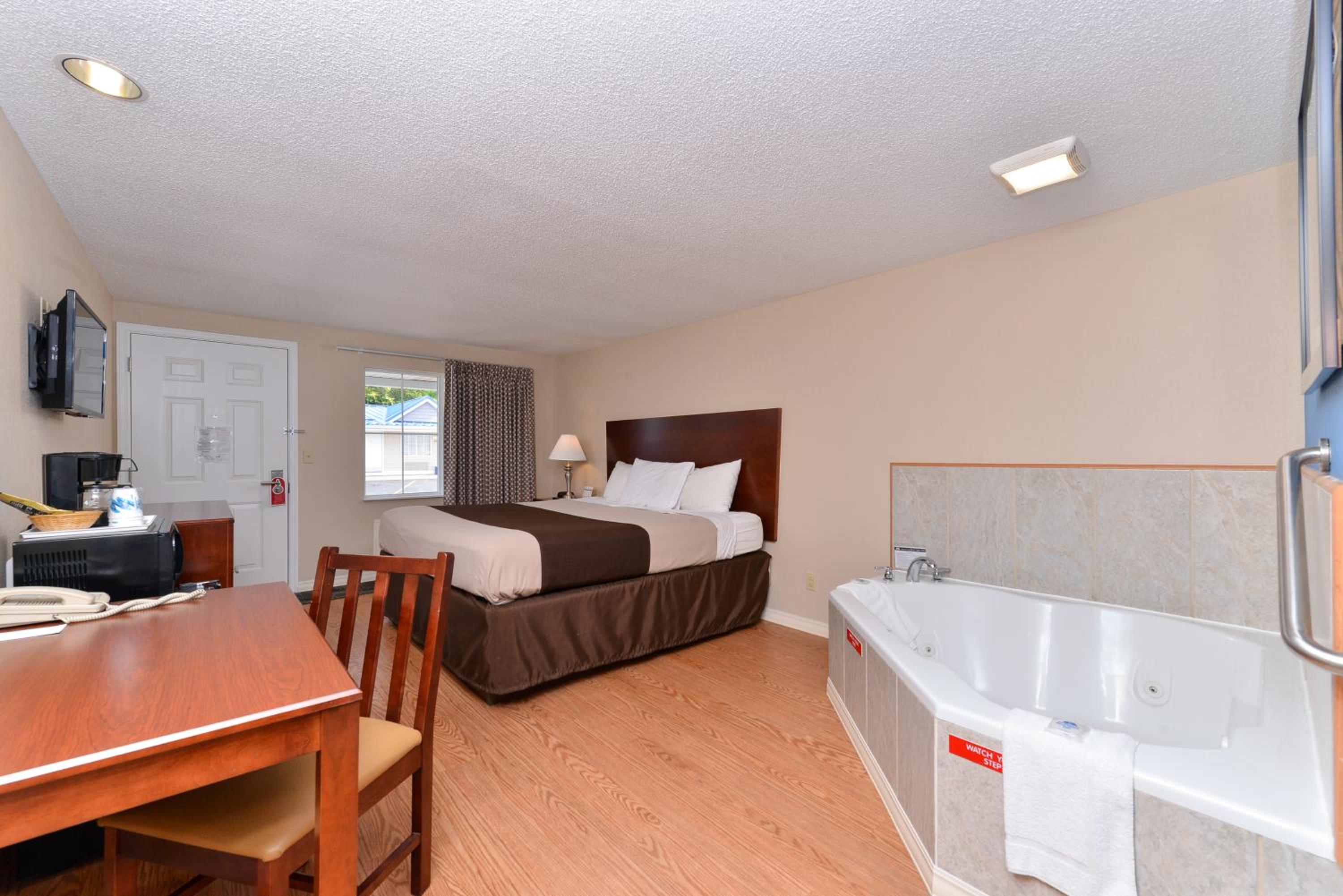 Double Room - Photo 1