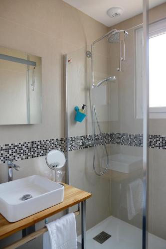 Superior Twin Room photo 2