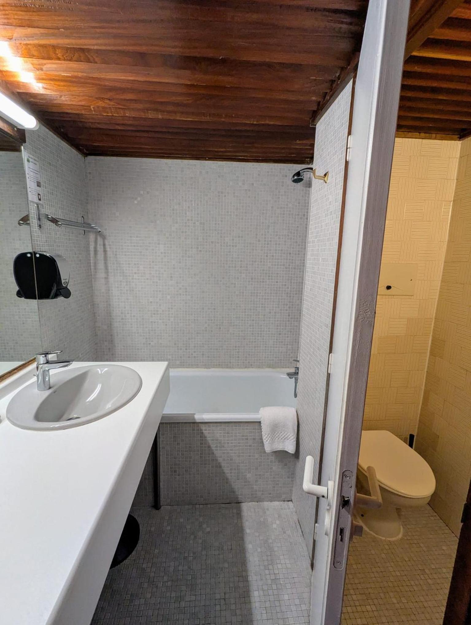 Triple Room with Ski slope view
